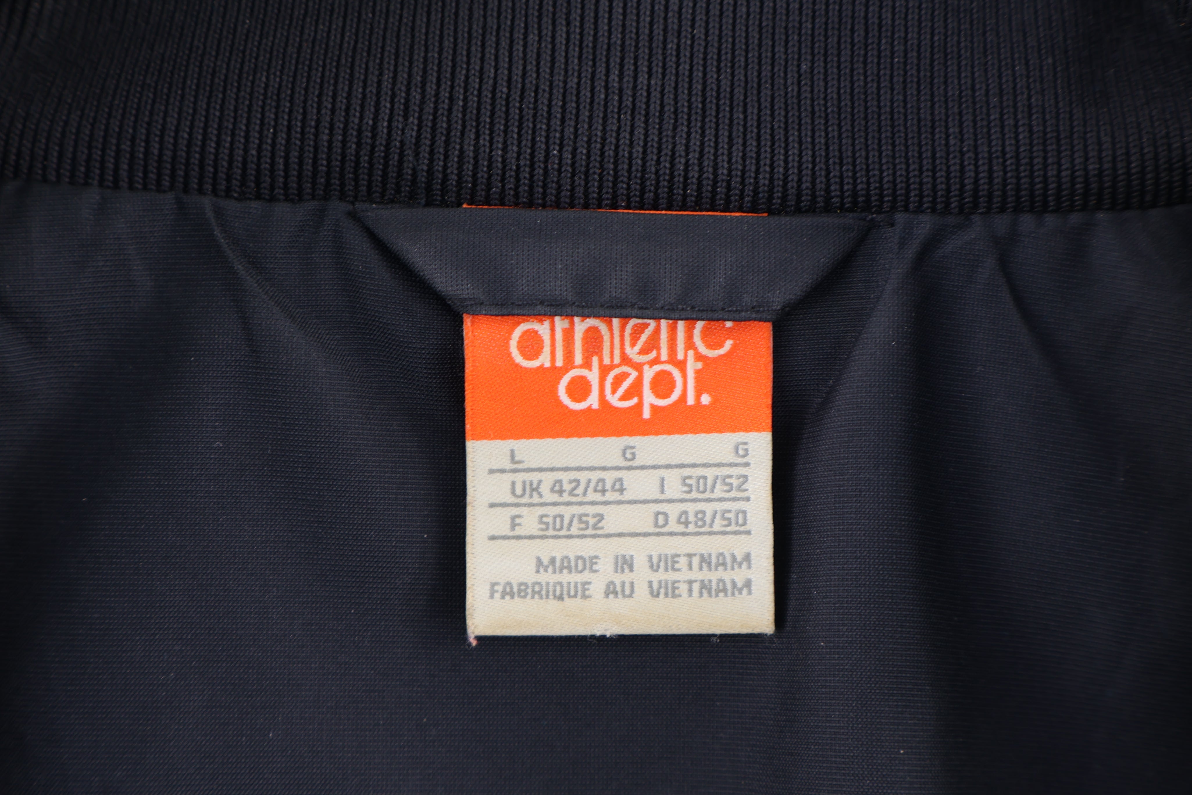 Nike Embroidered Logo Black & White Full Zip Jacket