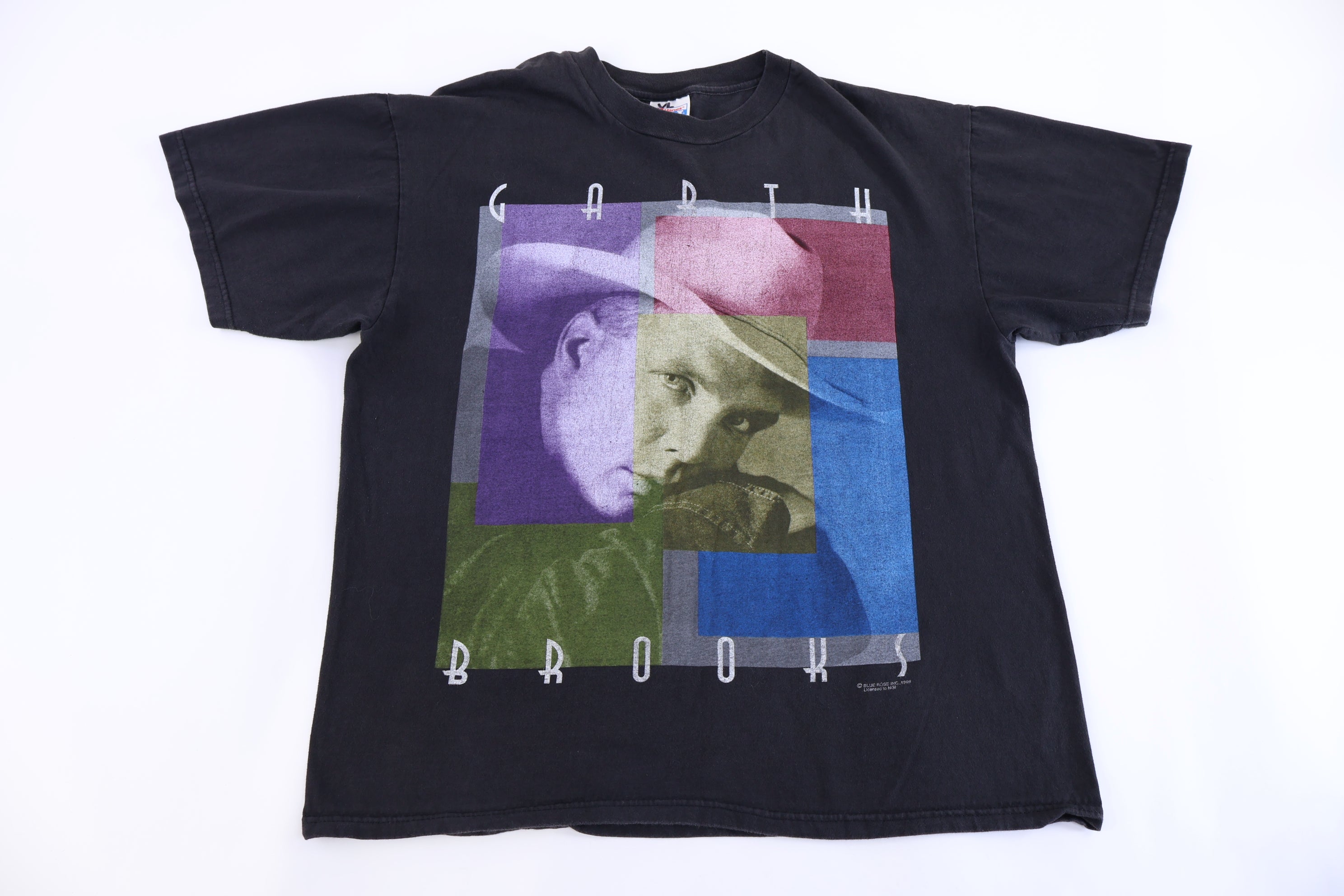 1998 Garth Brooks Graphic T-shirt