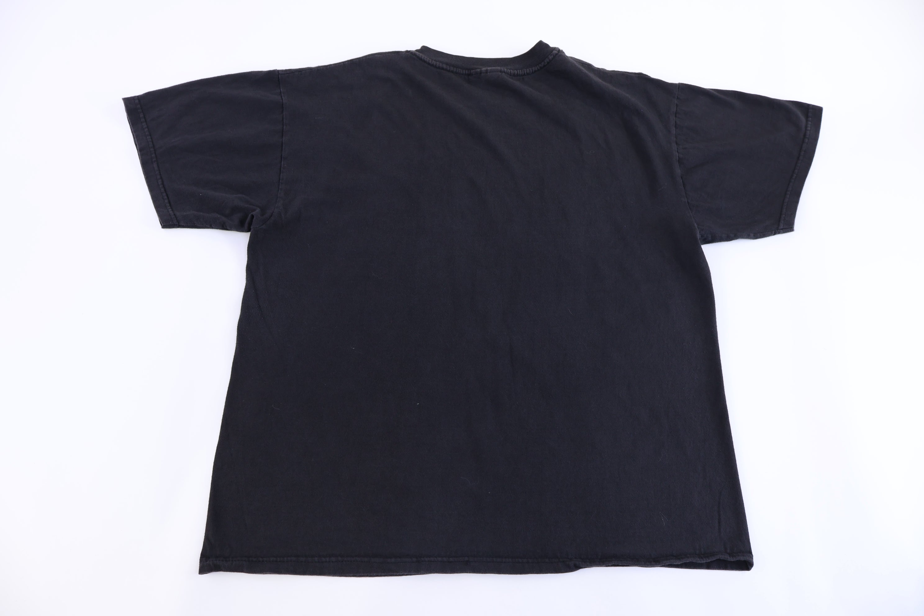 1998 Garth Brooks Graphic T-shirt
