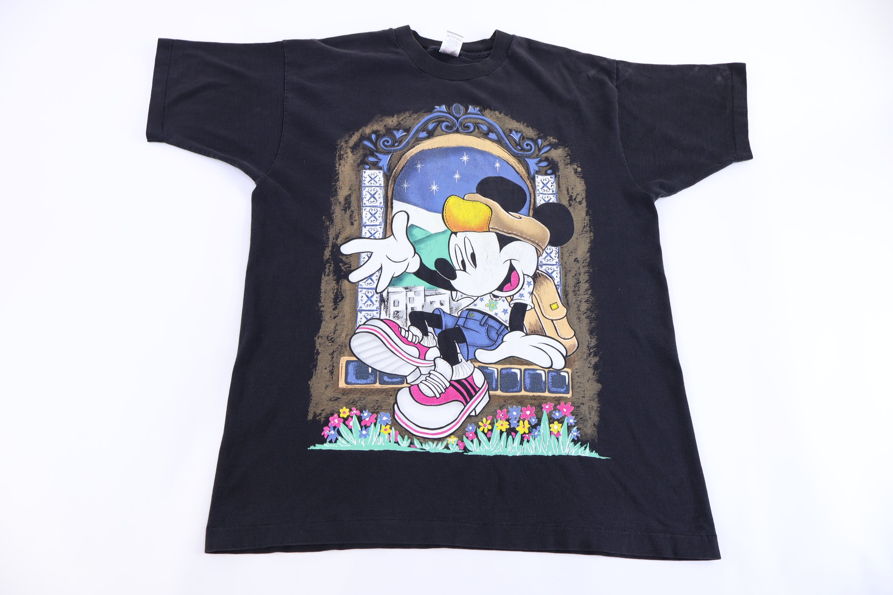 90's Mickey Mouse Graphic T-shirt