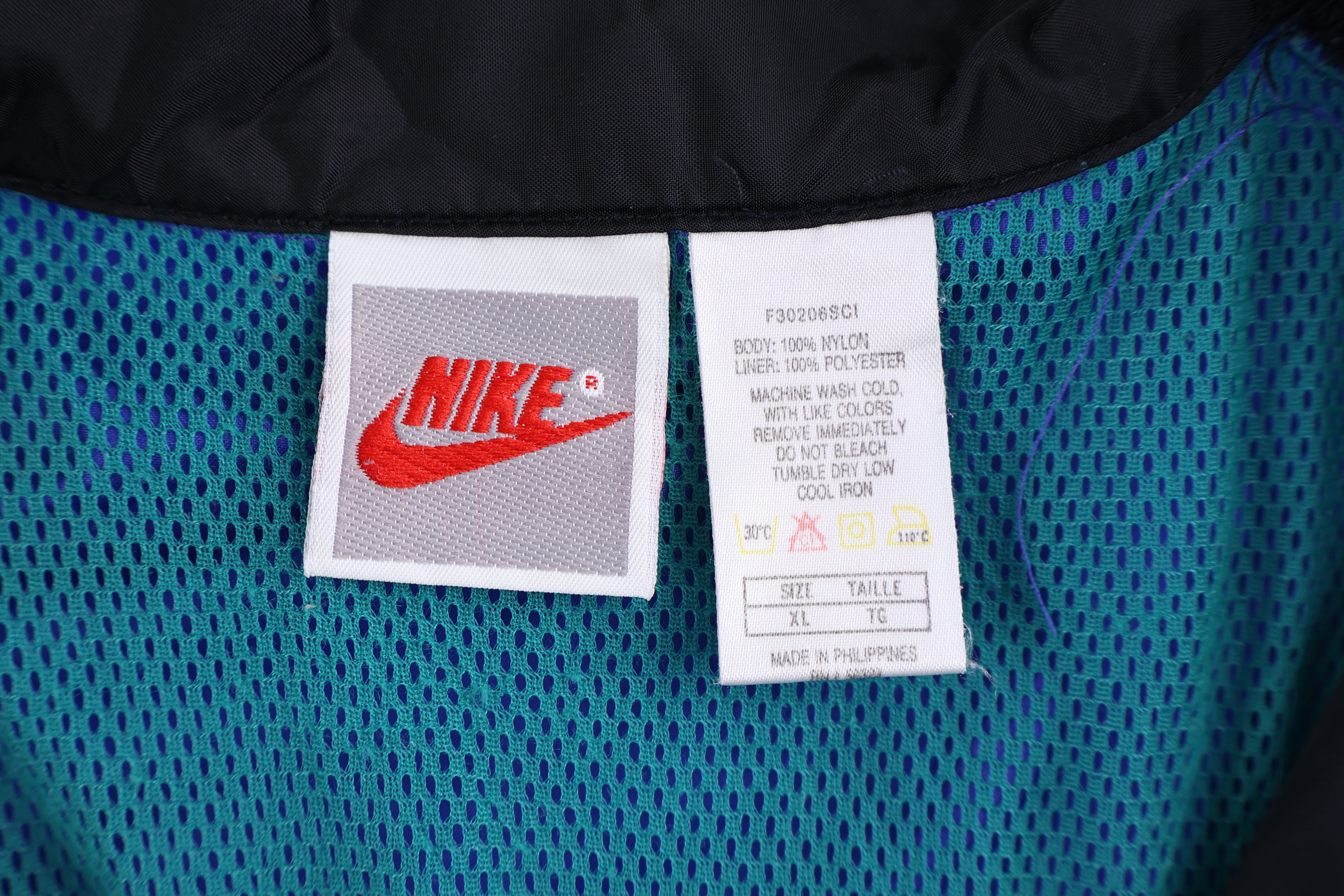 90's Nike Embroidered Logo Multicolor Full Zip Jacket