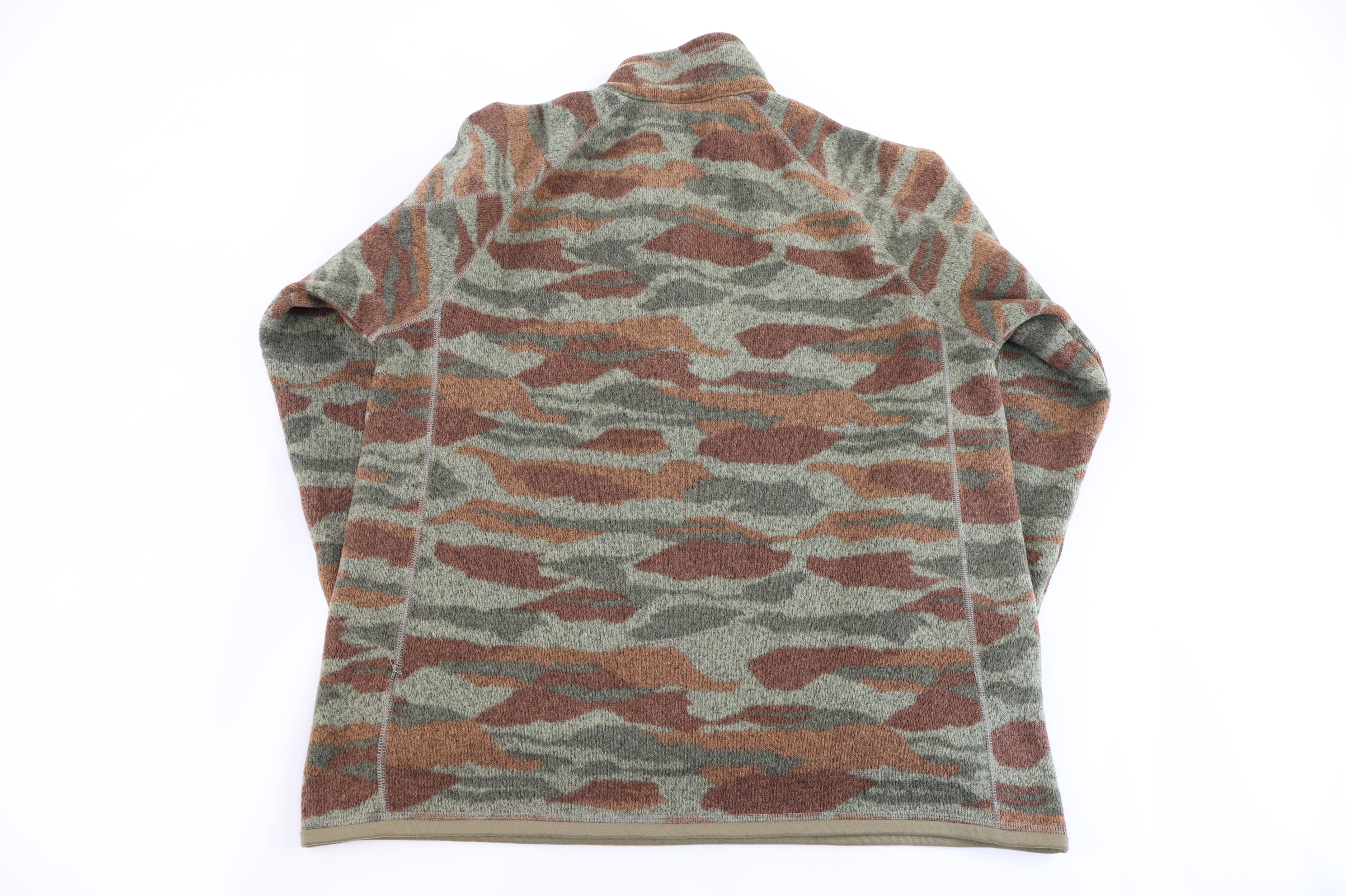 Patagonia Logo Patch Camo Quarter Zip Fleece Pullover