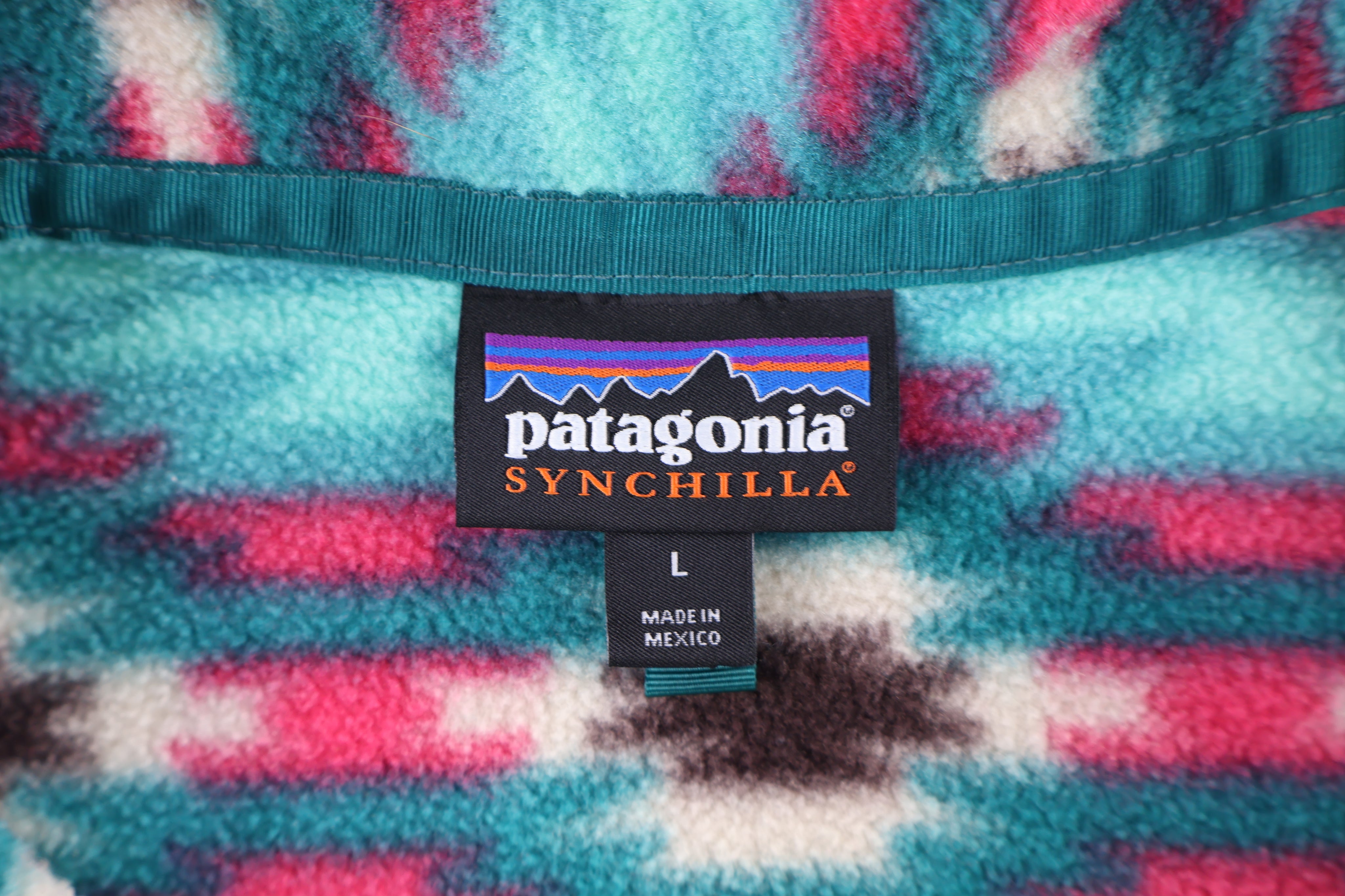 Patagonia Synchilla Logo Patch Snap-T Fleece Pullover
