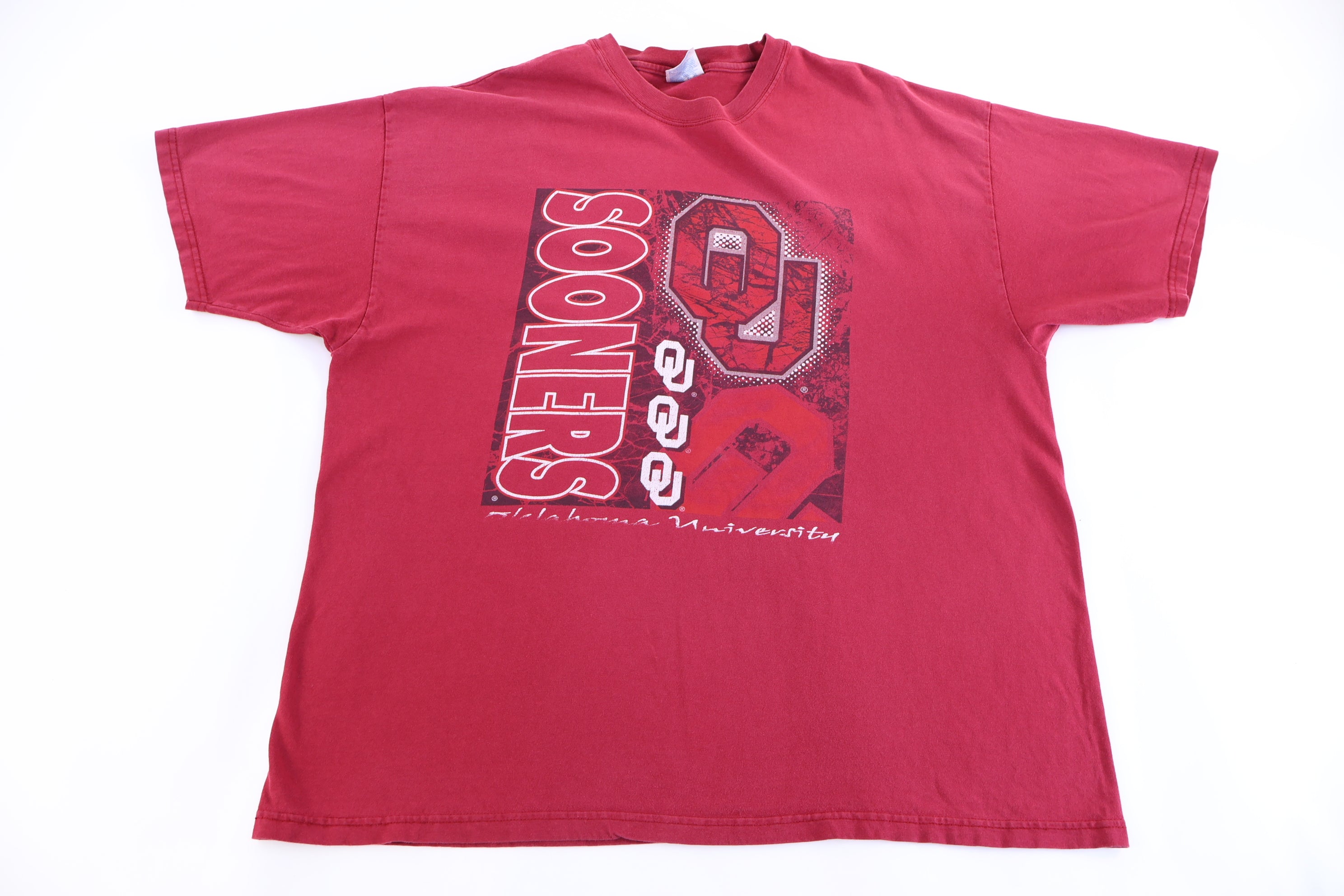 Vintage University of Oklahoma Sooners T-shirt