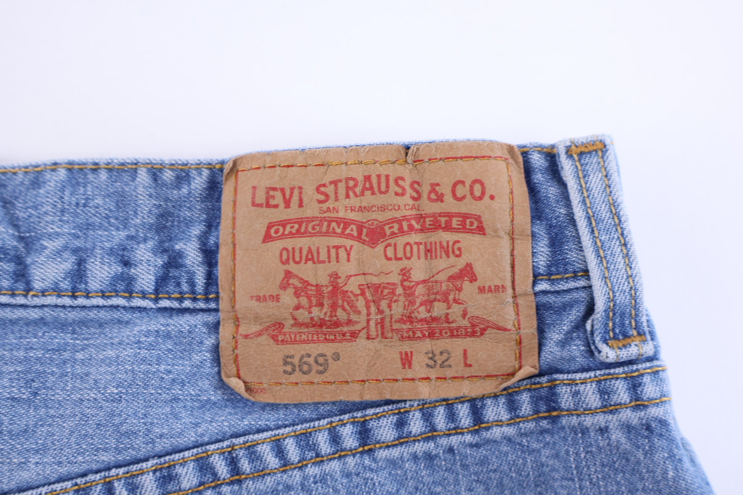 Levi's 569 Medium Wash Denim Shorts