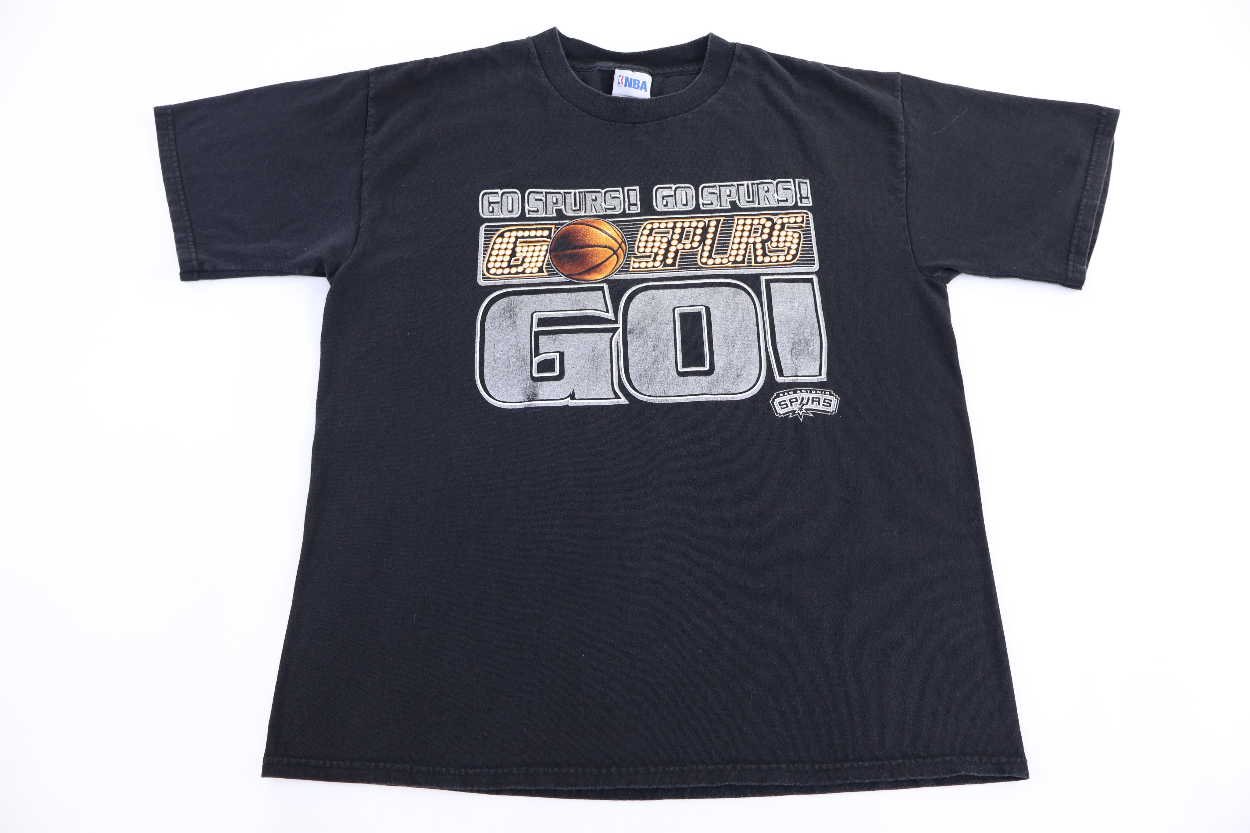 Vintage San Antonio Spurs Basketball T-shirt
