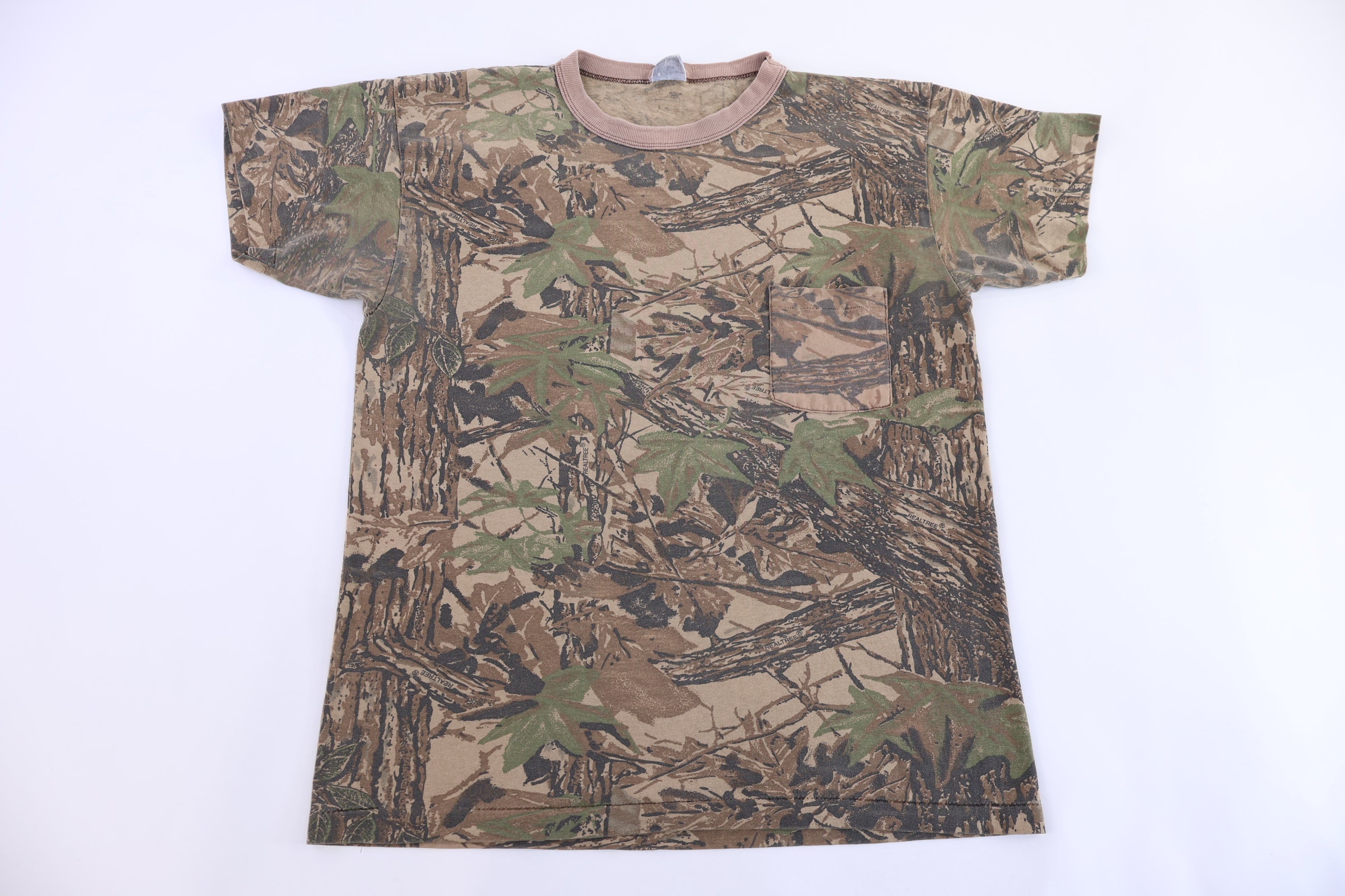 90's Realtree Camo Pocket T-shirt
