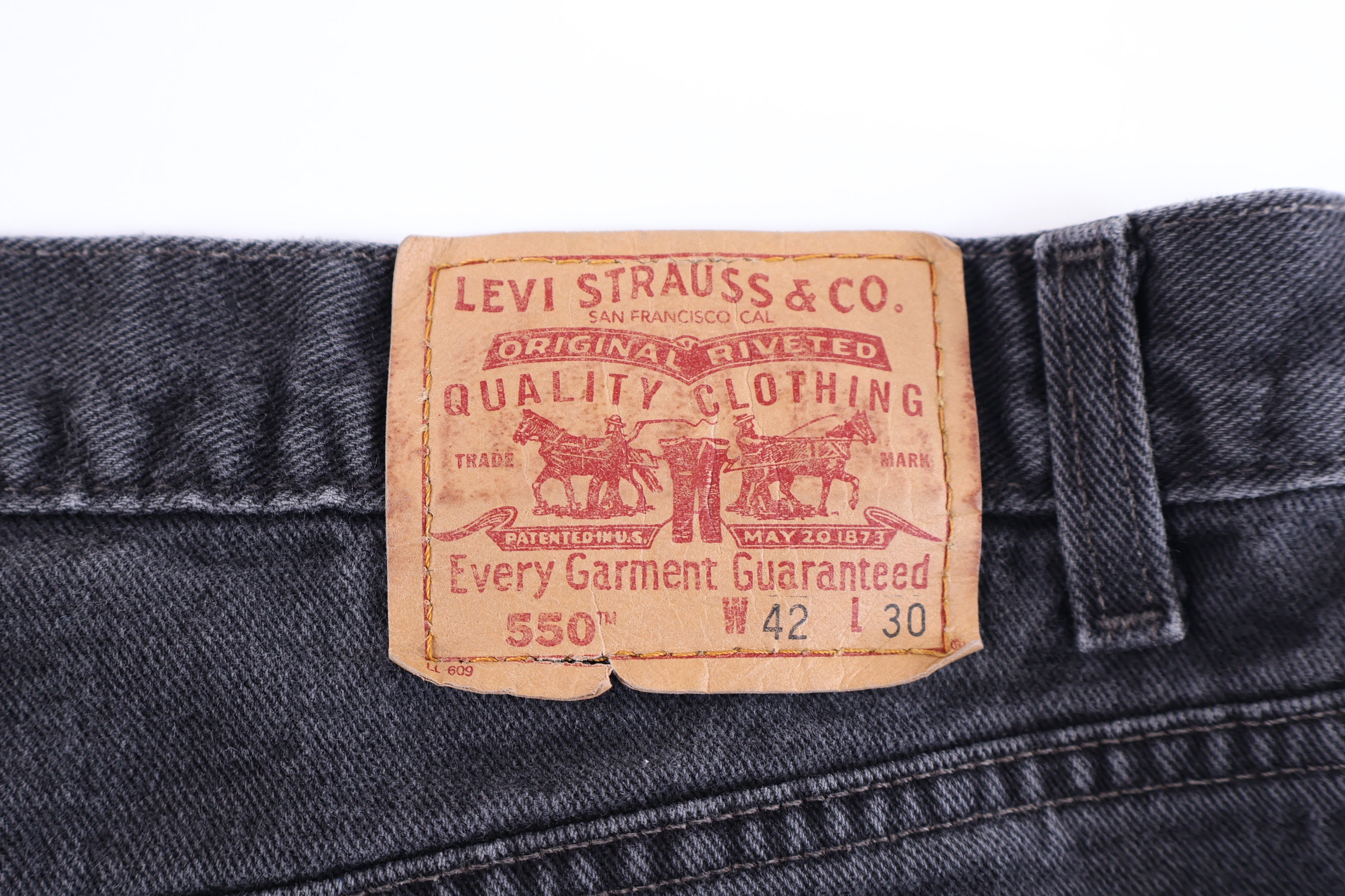 90's Levi's 550 Black Denim Jeans
