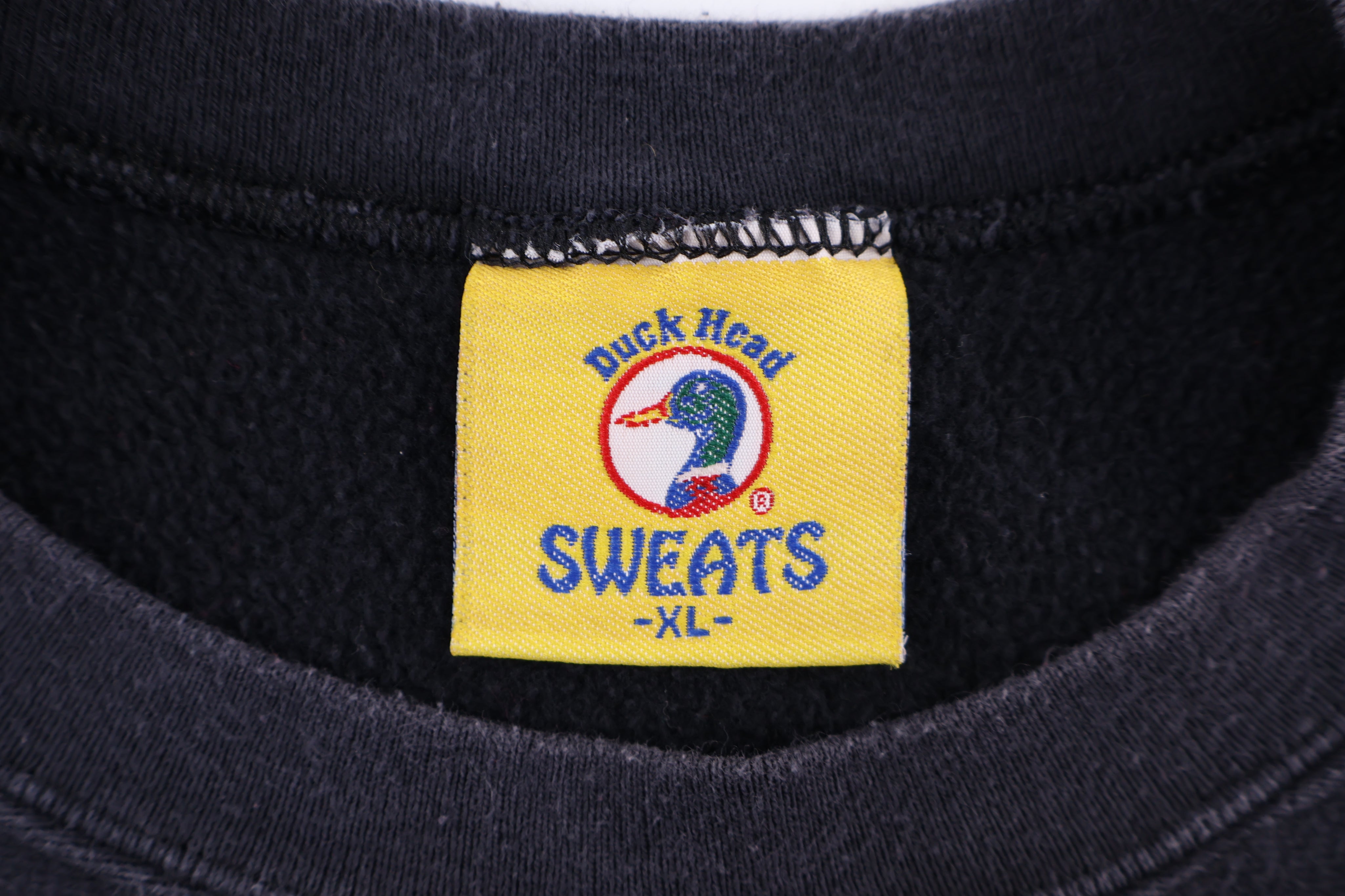 90's Duck Head Nature Graphic Sweatshirt