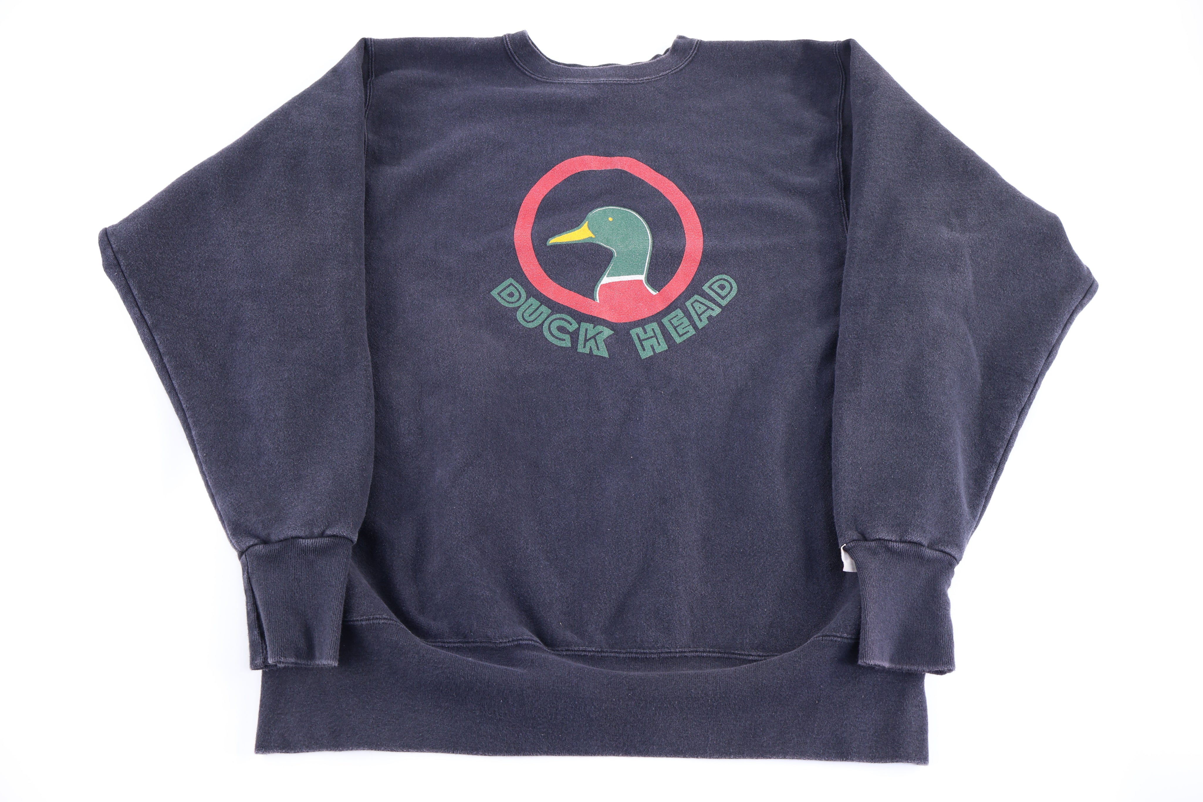 90's Duck Head Nature Graphic Sweatshirt