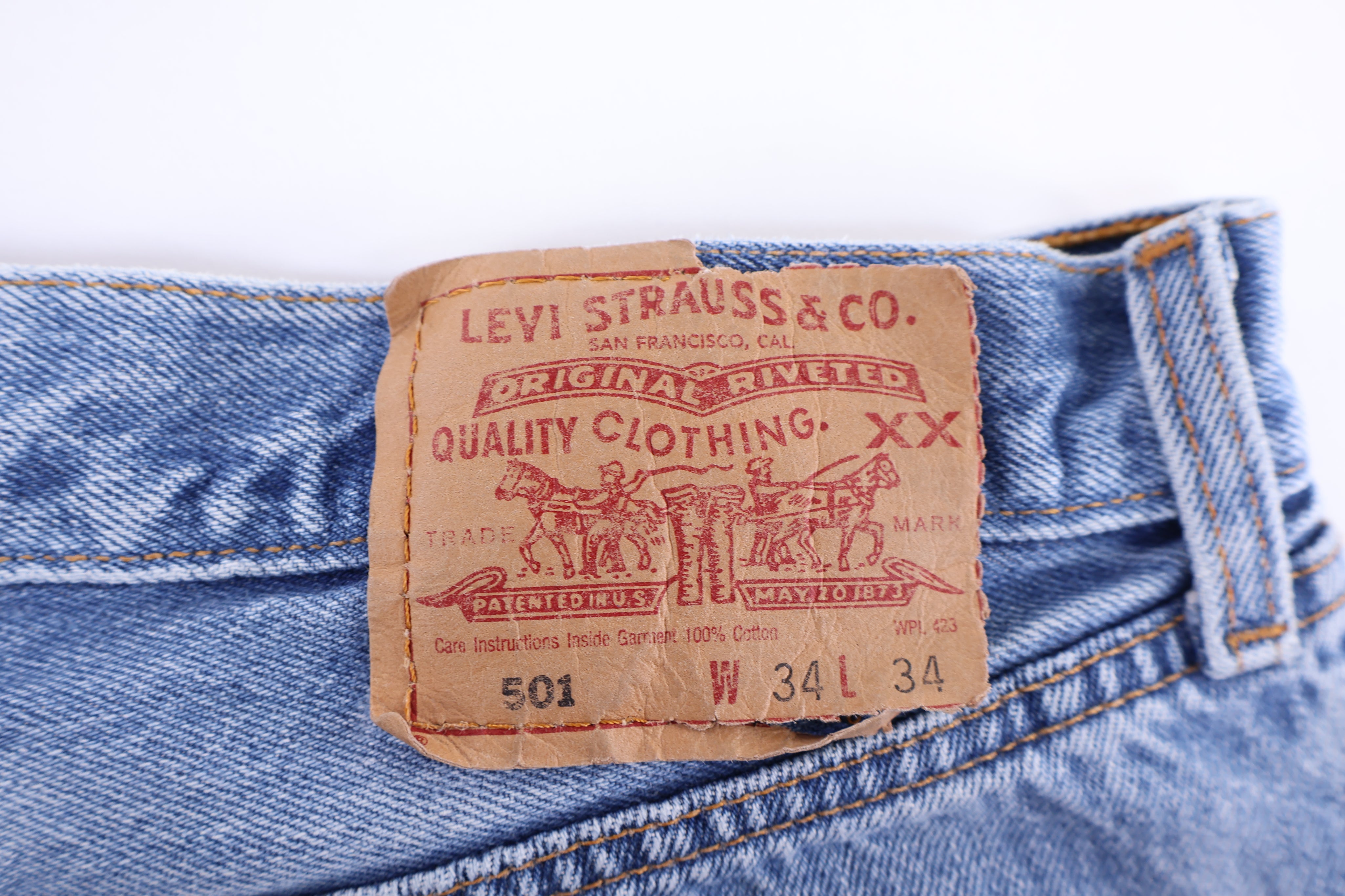 Vintage Levi's 501 Medium Wash Denim Jeans