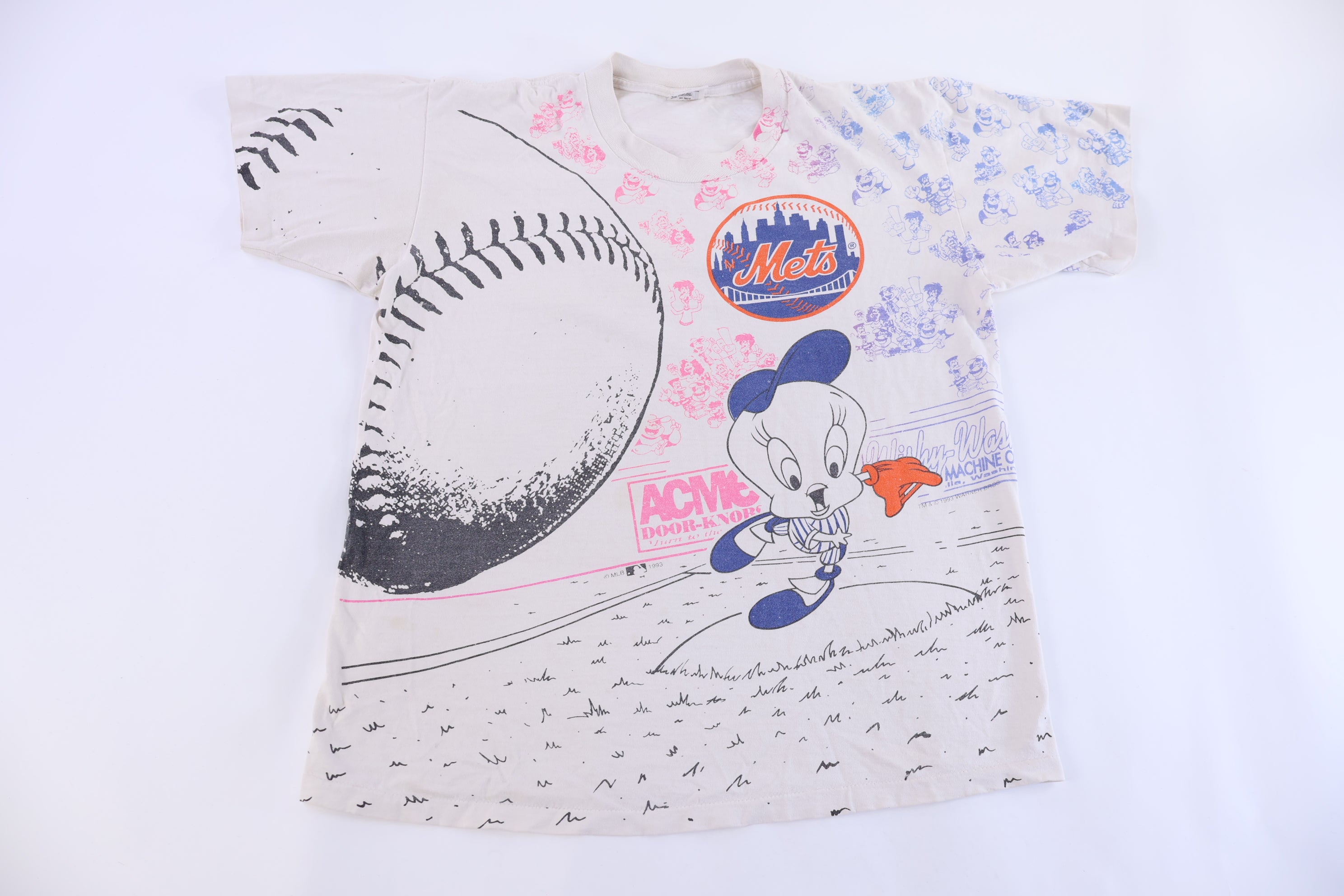 1993 New York Mets Looney Tunes All Over Graphic T-shirt