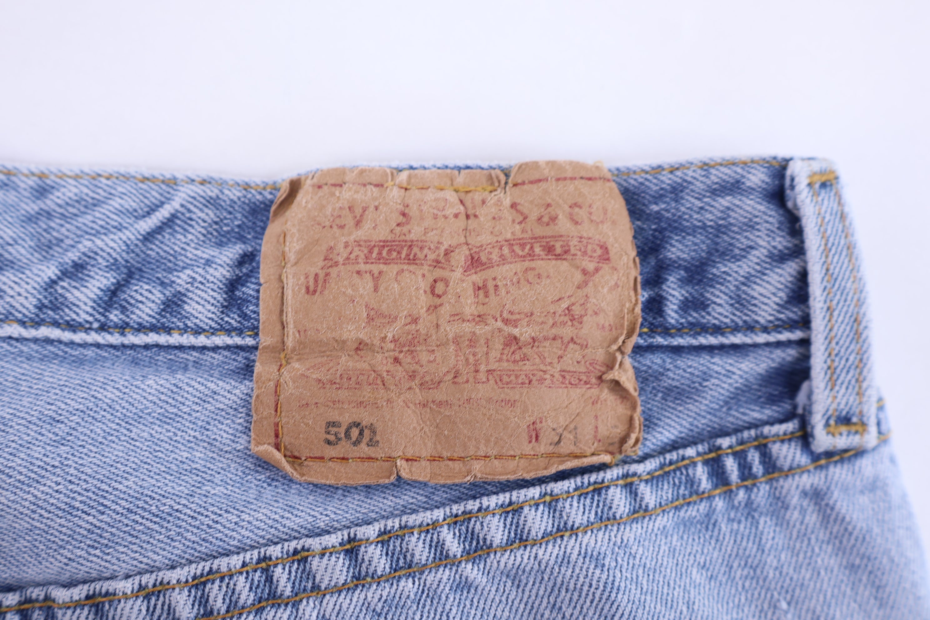 90's Levi's 501 Light Wash Denim Jeans