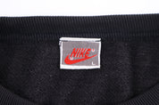 Women's 90's Nike Embroidered Logo T-shirt