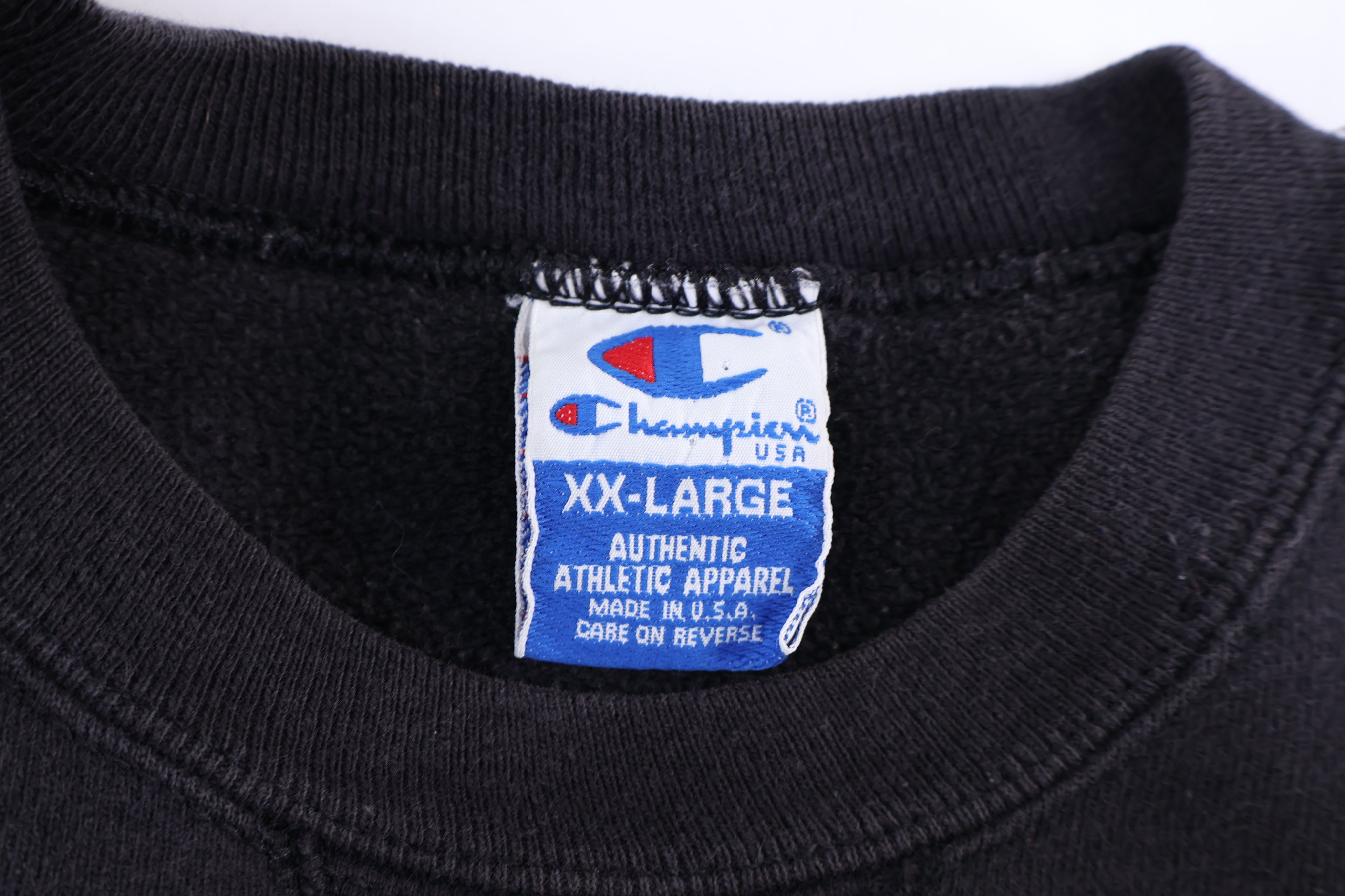 90's Champion Embroidered Logo Black Sweatshirt