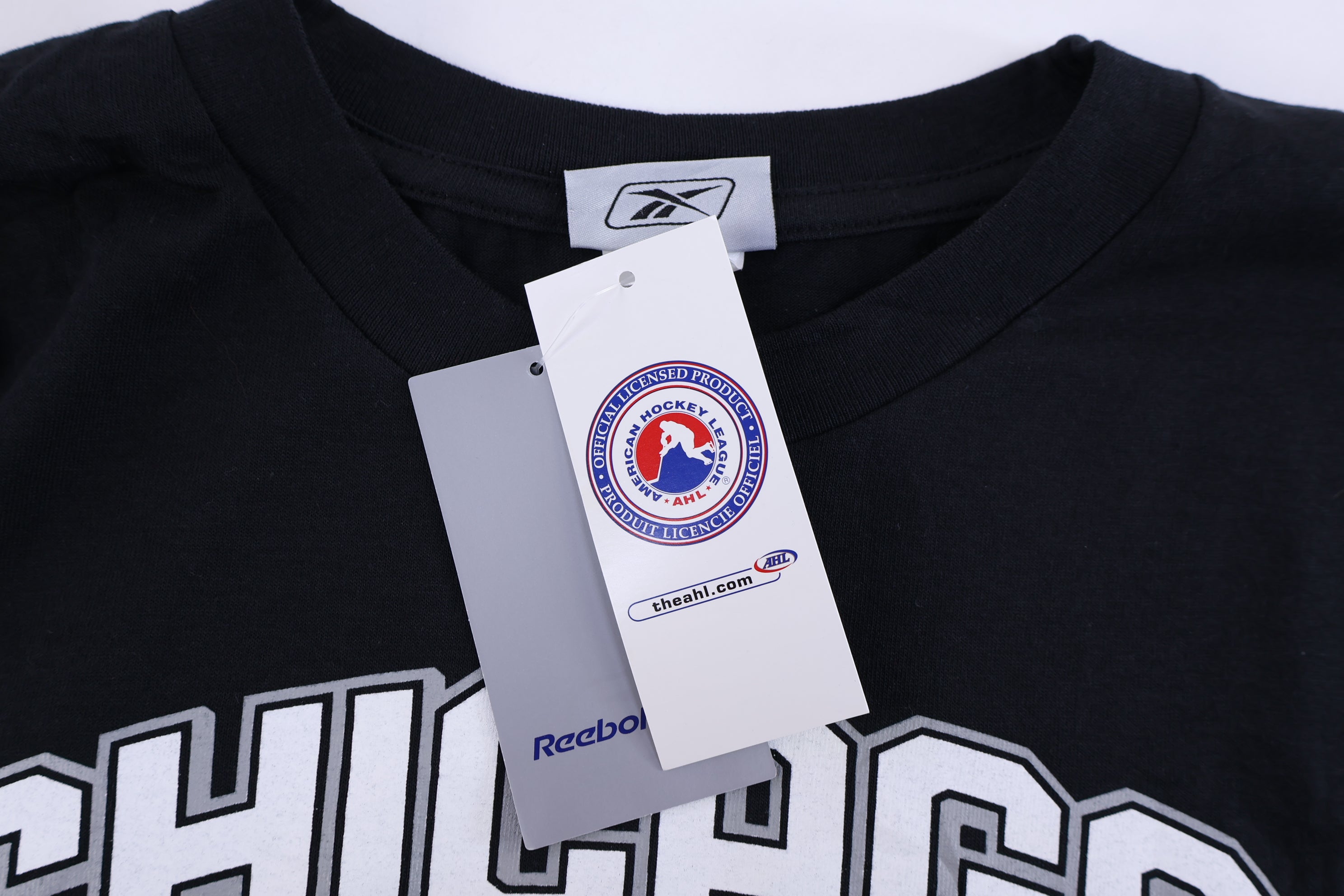Vintage Reebok Chicago Wolves Hockey T-shirt