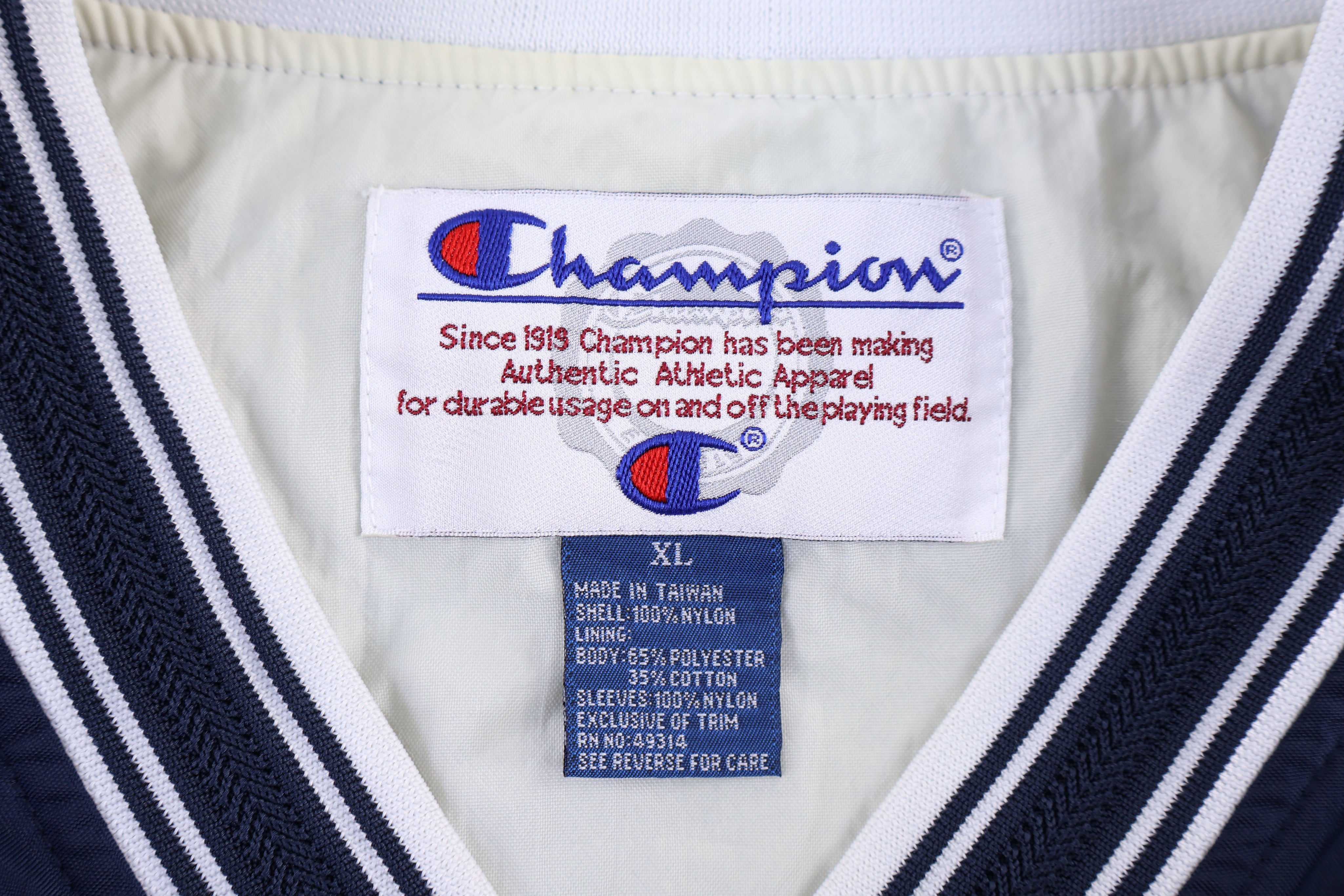 Vintage Villanova Wildcats Pullover Windbreaker