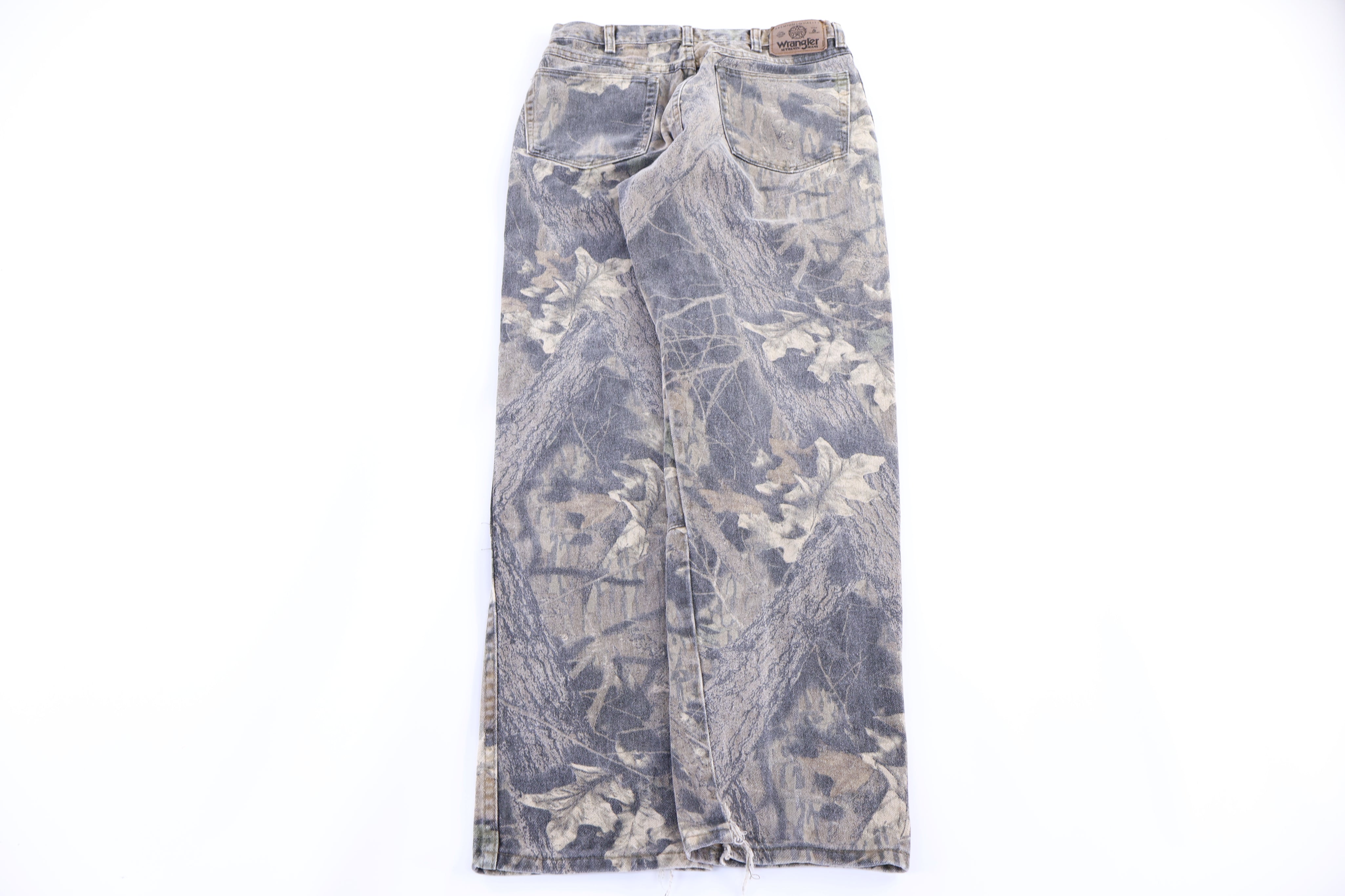 Vintage Wrangler Camo Pants