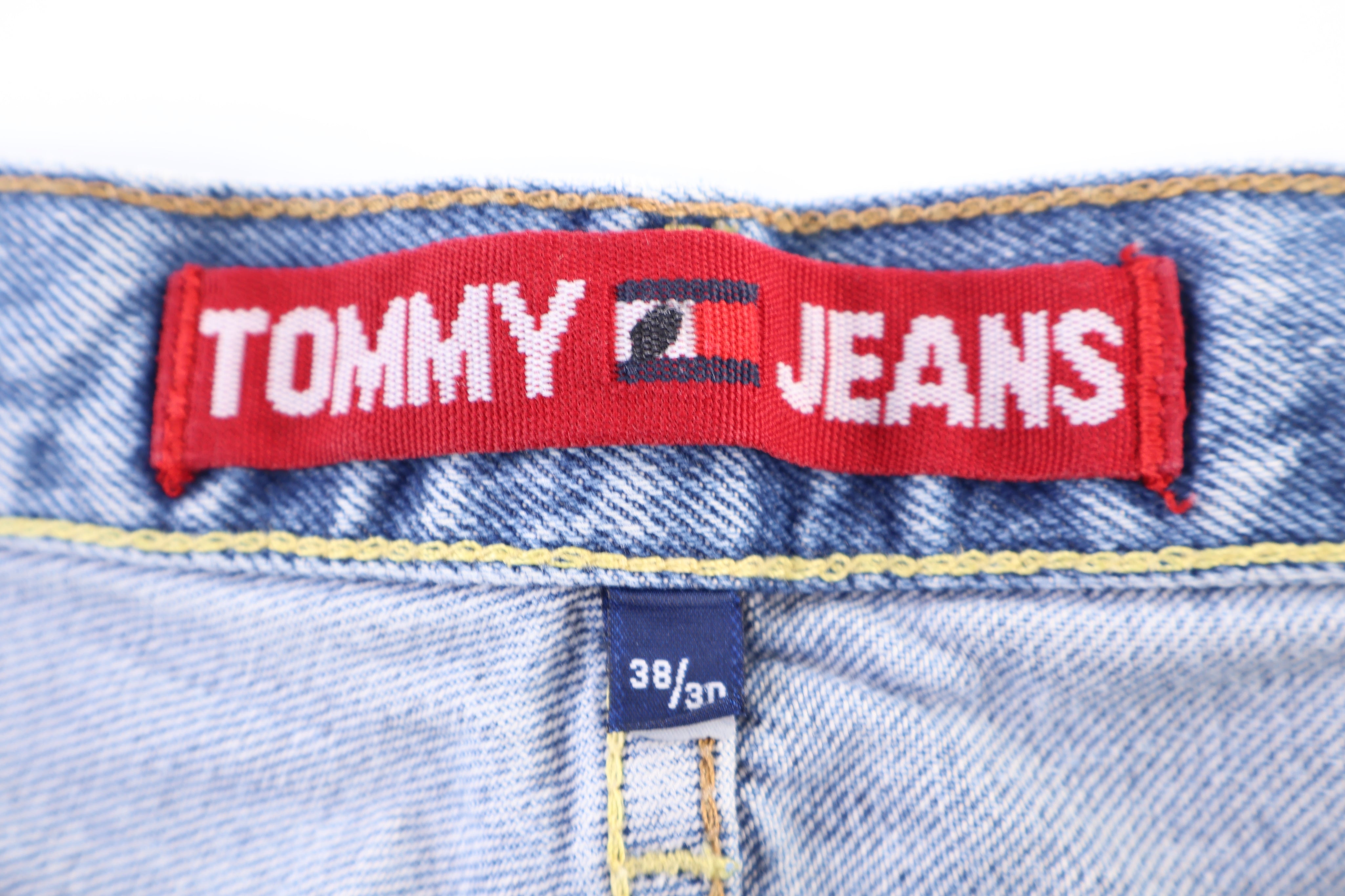 Vintage Tommy Hilfiger Light Wash Denim Jeans