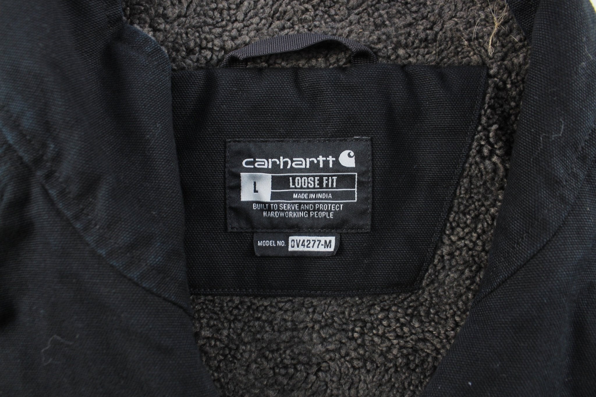 Carhartt Logo Patch Black Sherpa Lined Zip Up Vest - ThriftedThreads.com