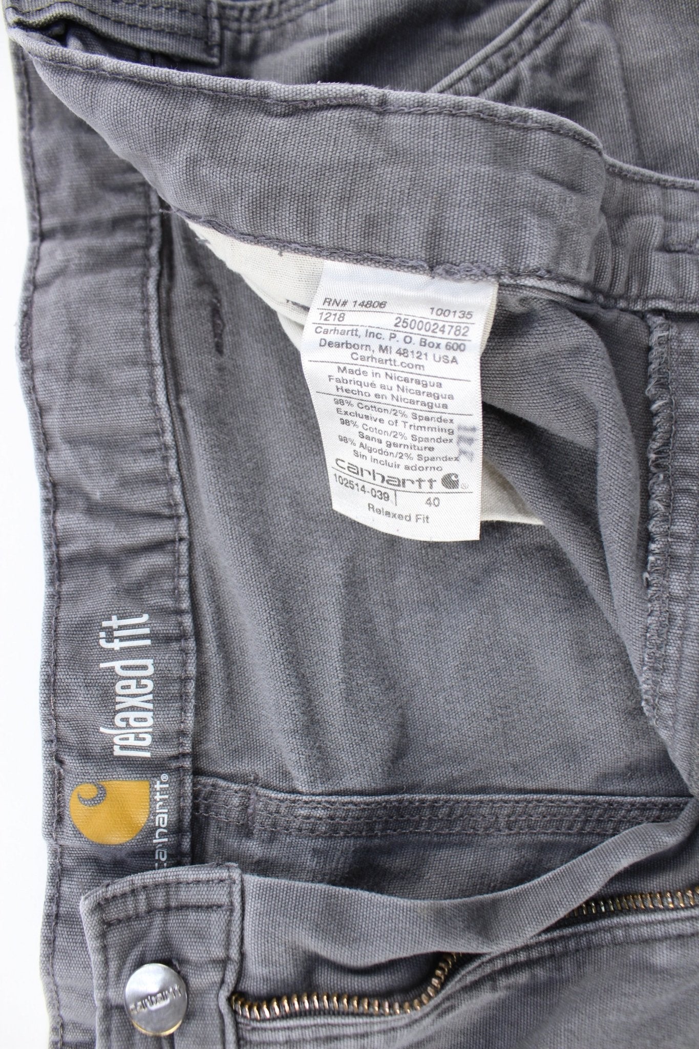Carhartt Logo Patch Grey Cargo Shorts – ThriftedThreads.com