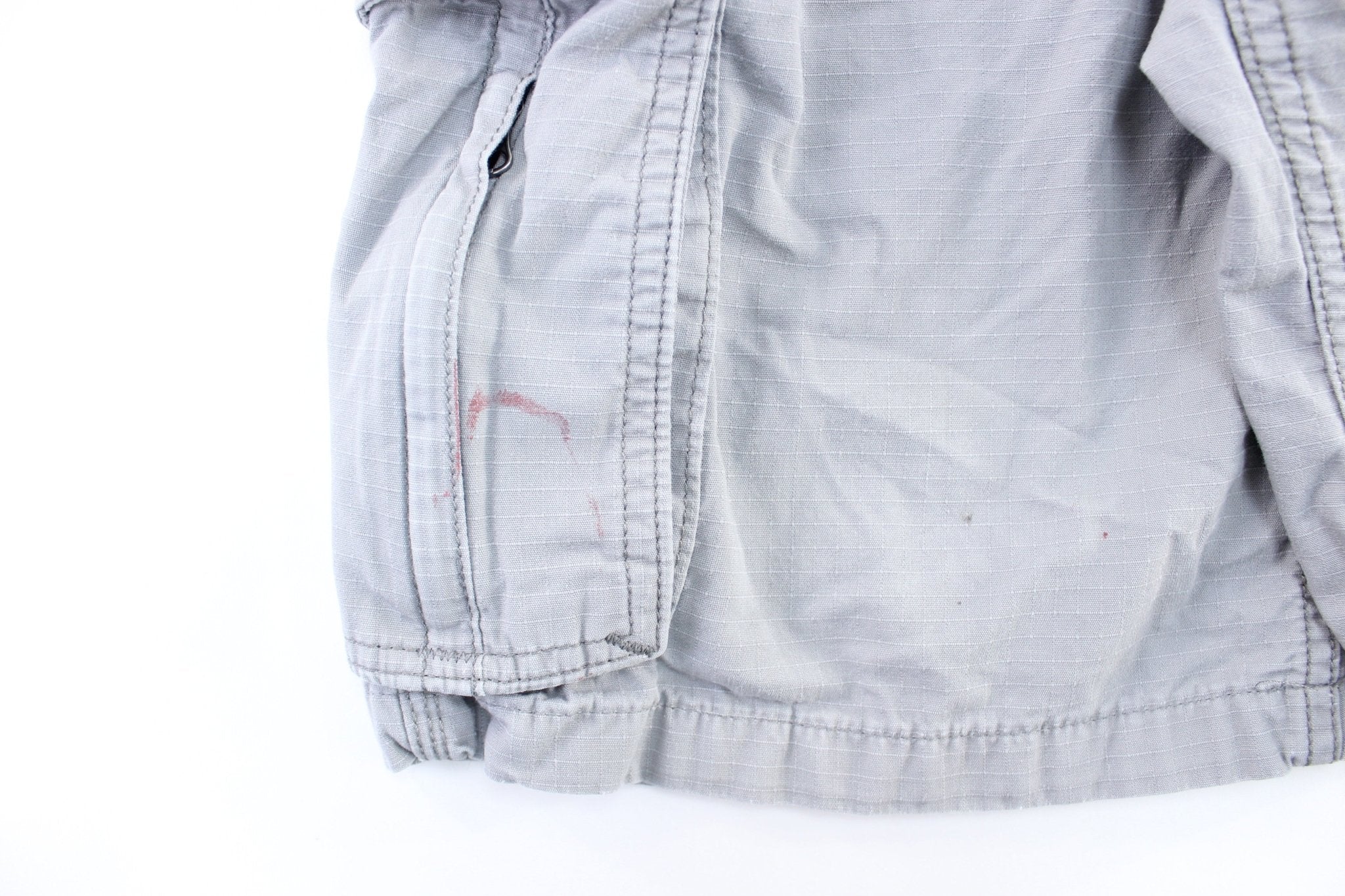 Carhartt Logo Patch Grey Cargo Shorts - ThriftedThreads.com