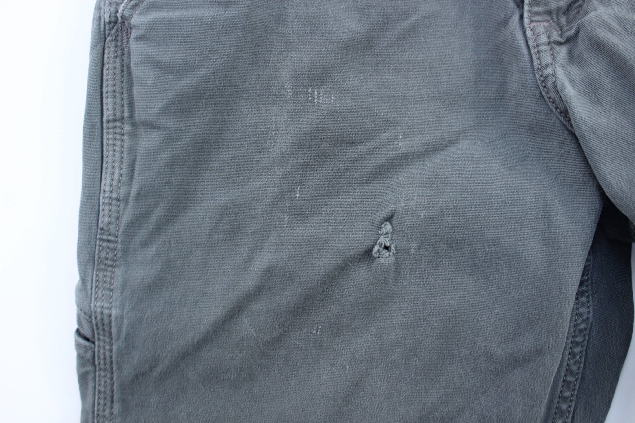 Carhartt Logo Patch Grey Relaxed Fit Pants - ThriftedThreads.com