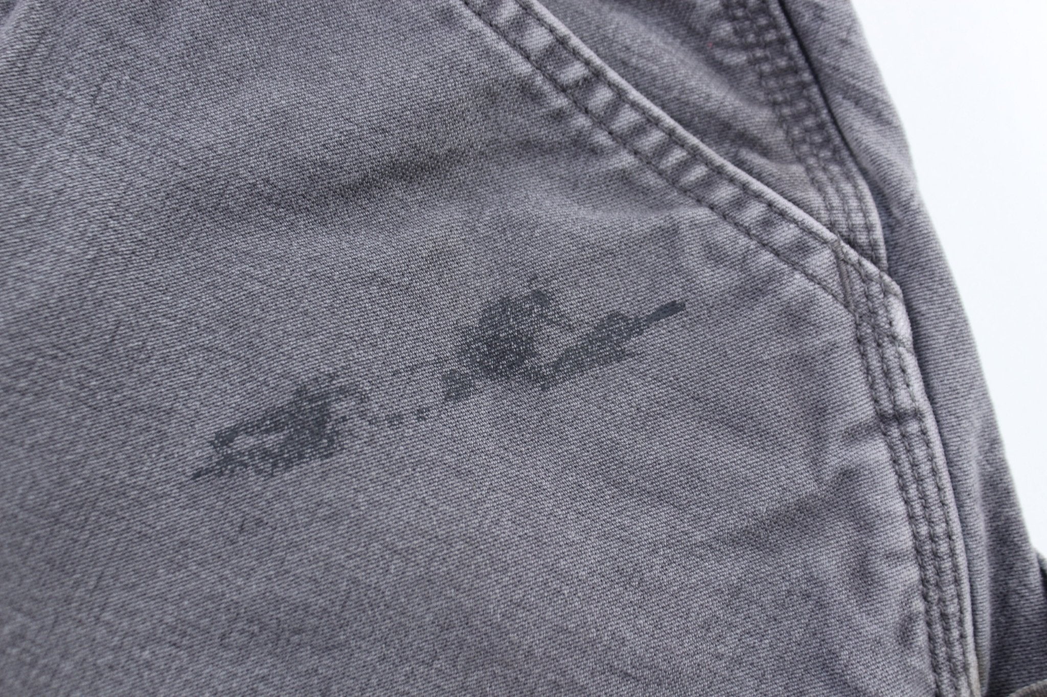 Carhartt Logo Patch Grey Relaxed Fit Pants - ThriftedThreads.com