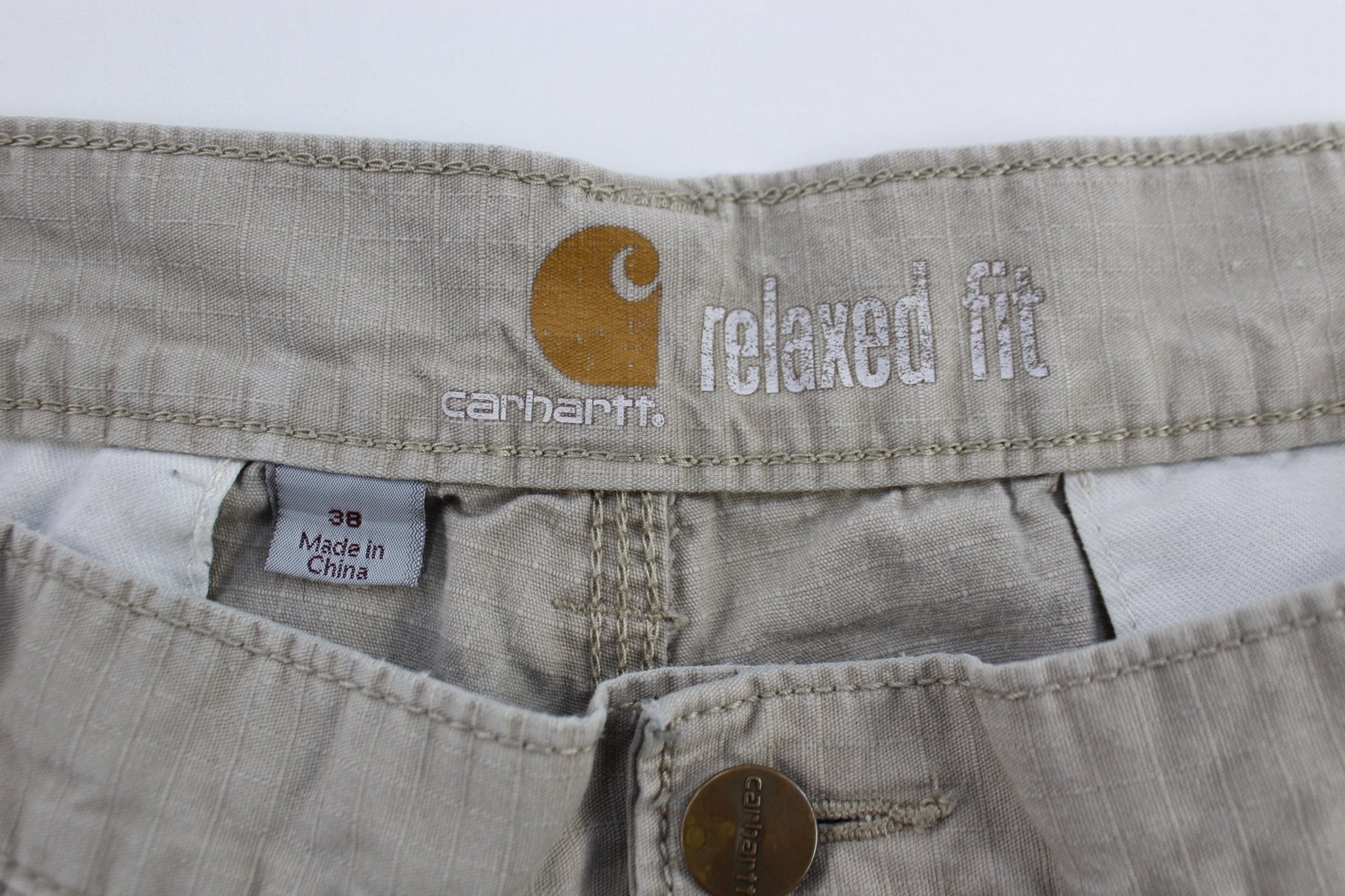 Carhartt Logo Patch Light Khaki Relaxed Fit Shorts - Pants/Shorts - Thrifted Threads