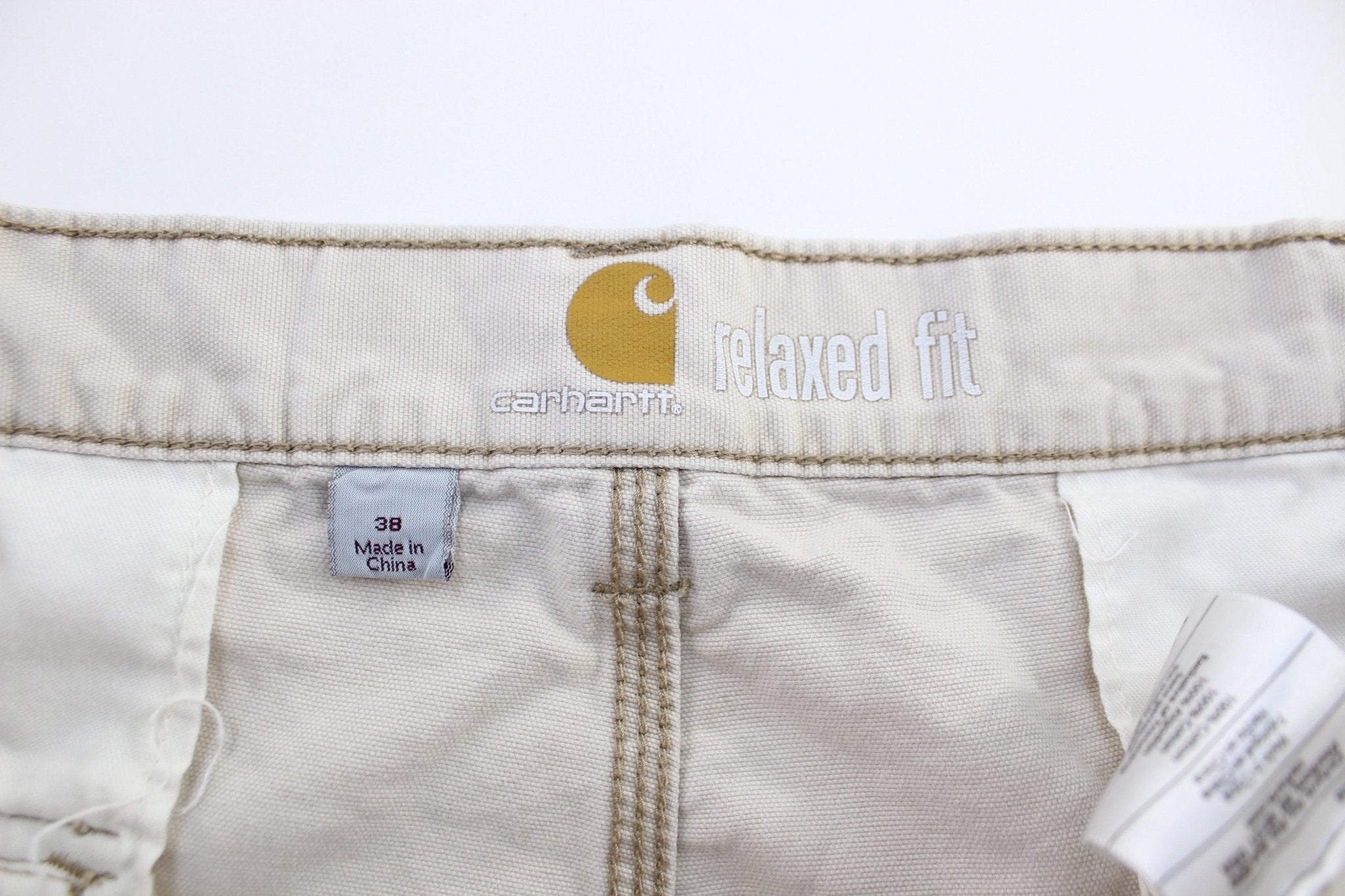 Carhartt Logo Patch White Cargo Shorts - ThriftedThreads.com