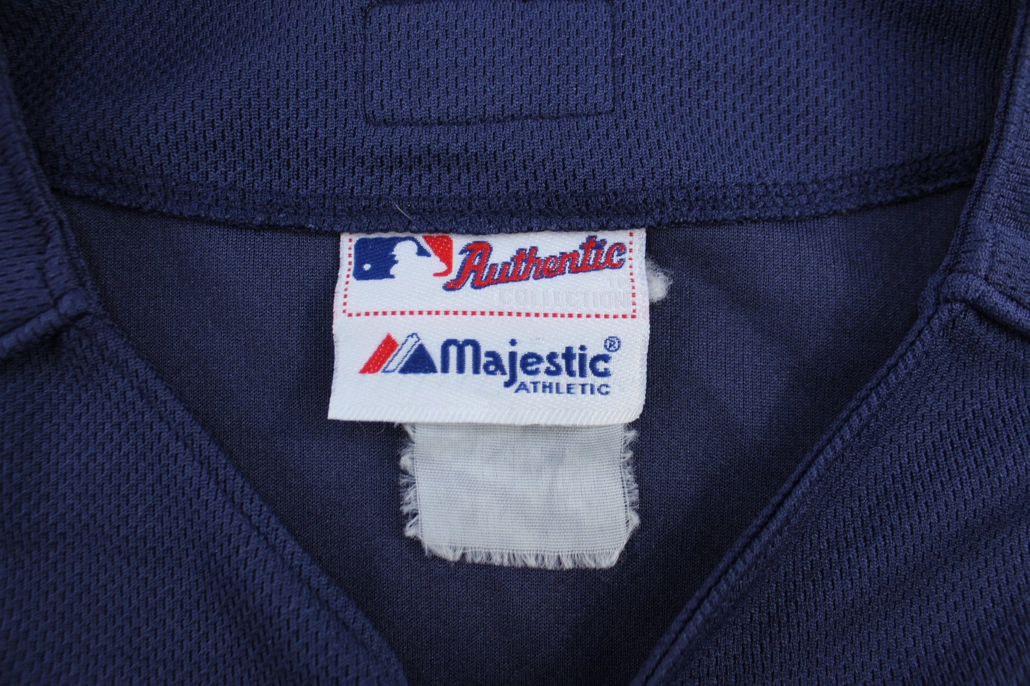 Chicago Cubs Baseball Embroidered Majestic Jersey - ThriftedThreads.com