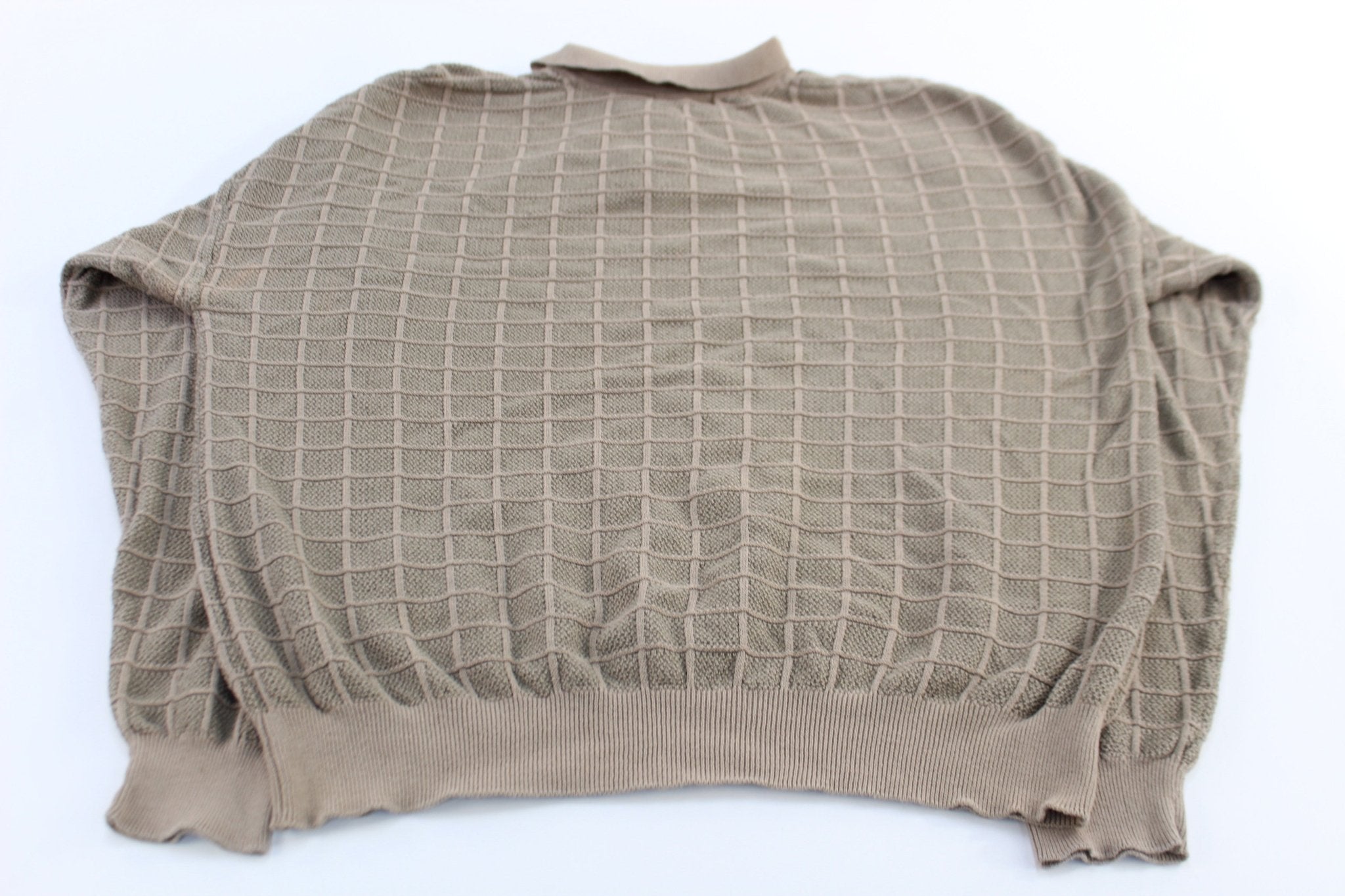 Claiborne Geometric Patterned Golf Sweater - ThriftedThreads.com