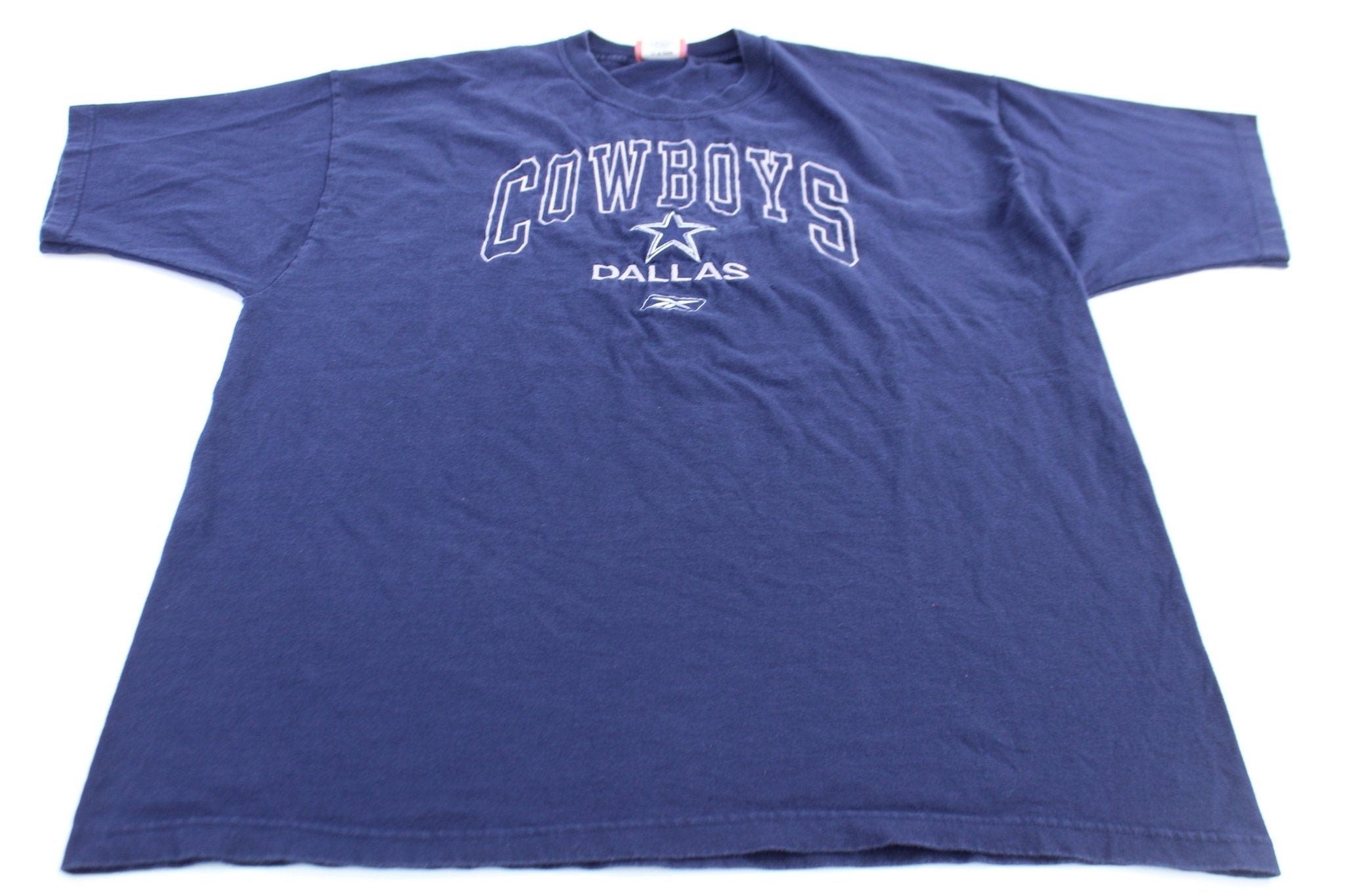 Dallas Cowboys Football Embroidered Reebok T-Shirt - ThriftedThreads.com