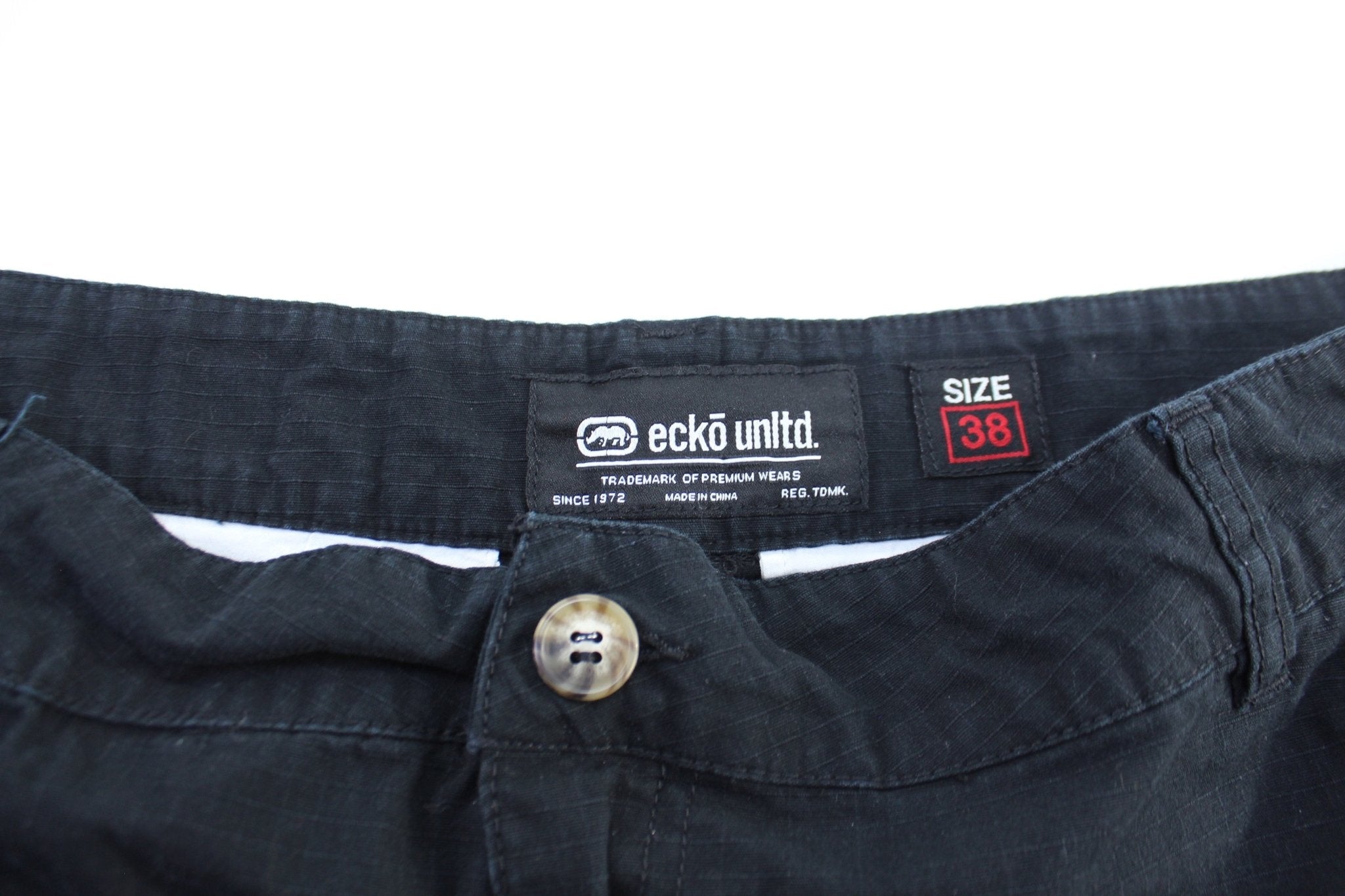 Ecko Unltd. Black Cargo Shorts - Pants/Shorts - Thrifted Threads