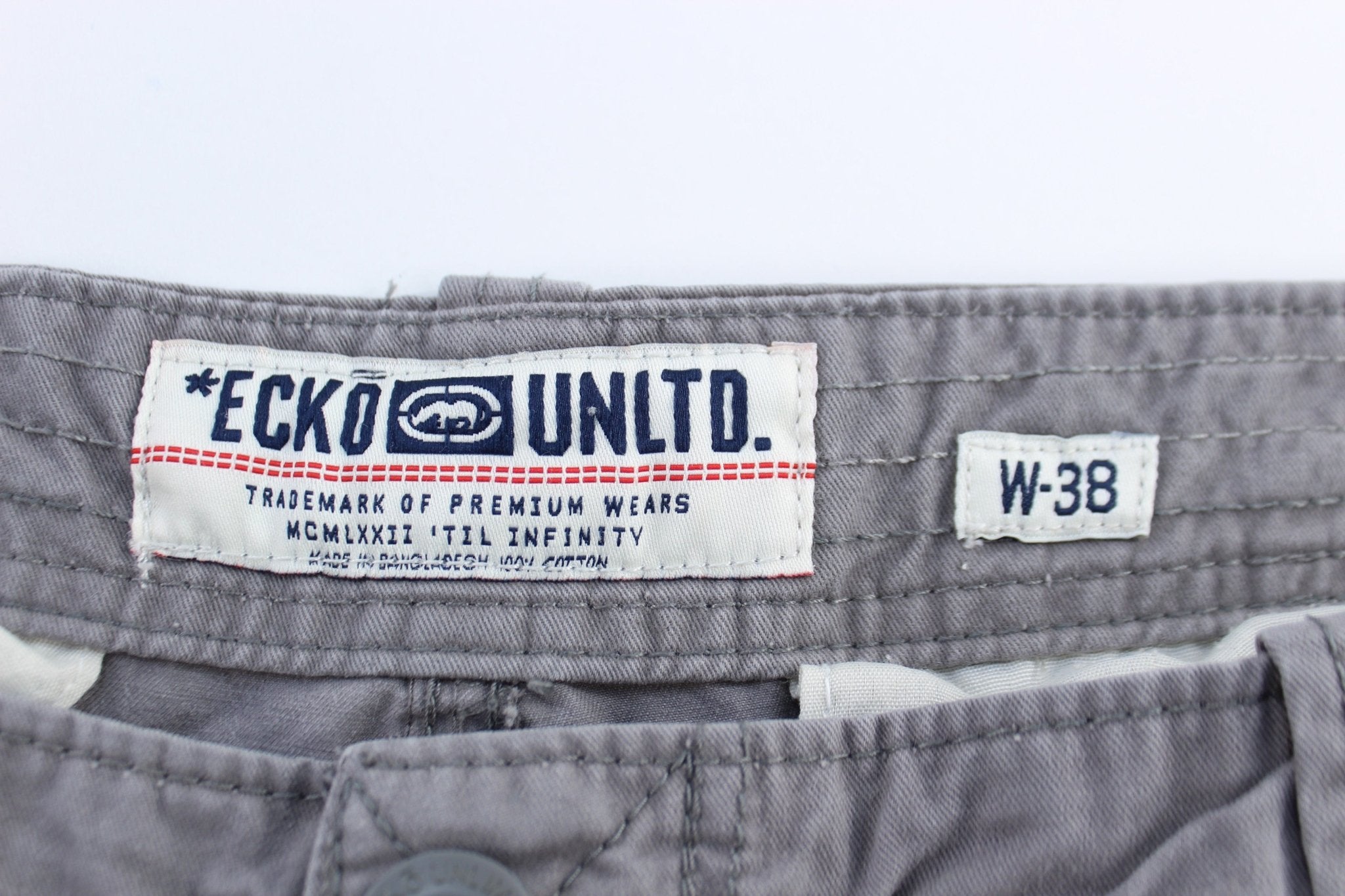 Ecko Unltd. Grey Cargo Shorts - ThriftedThreads.com