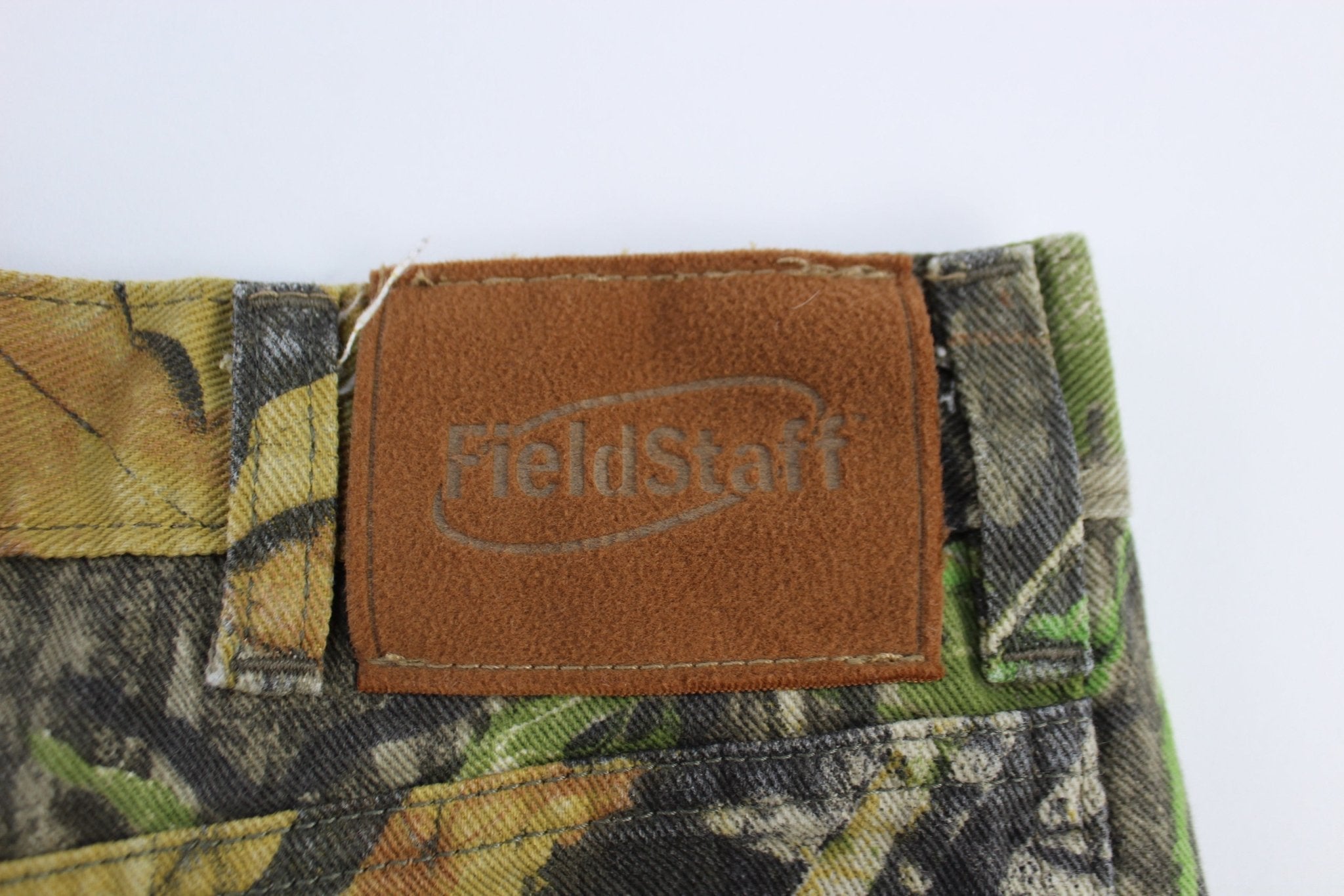 Field Staff Mossy Oak Camo Pants - Pants/Shorts - Thrifted Threads