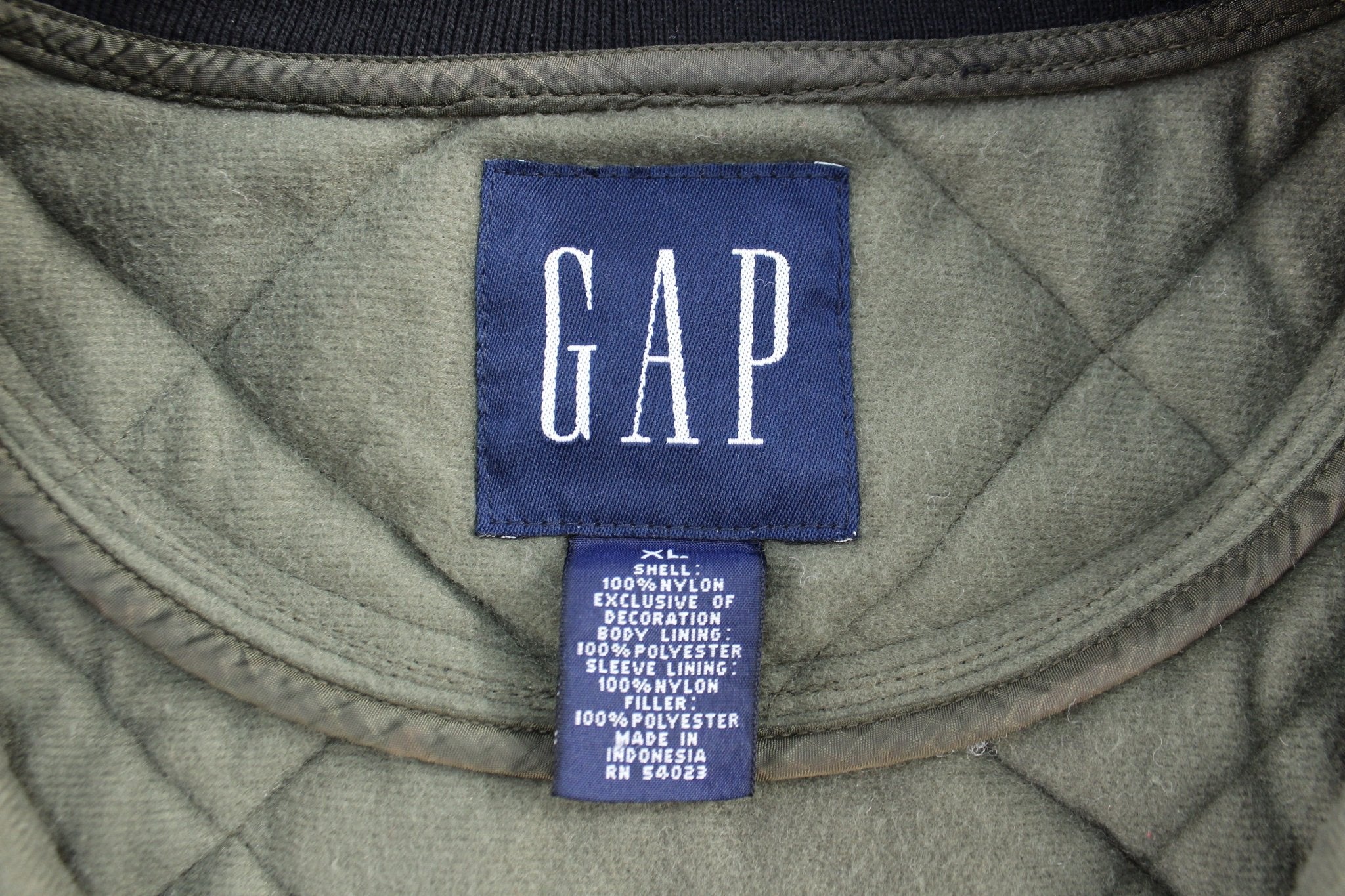 Gap Black Quilted Zip Up Jacket - Jackets - Thrifted Threads