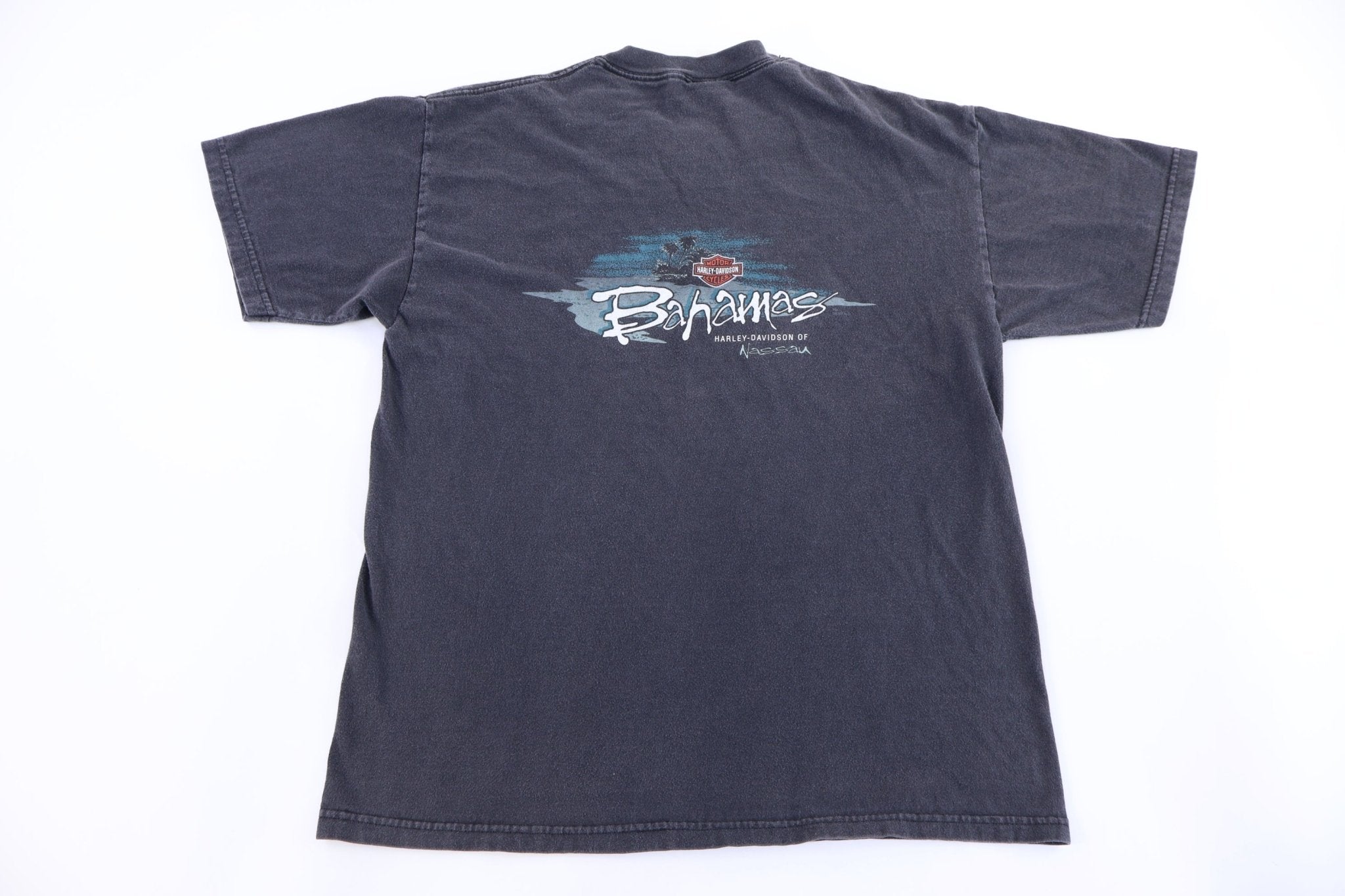 Harley Davidson Motorcycles Bahamas T-shirt - Shirts & Tops - Thrifted Threads