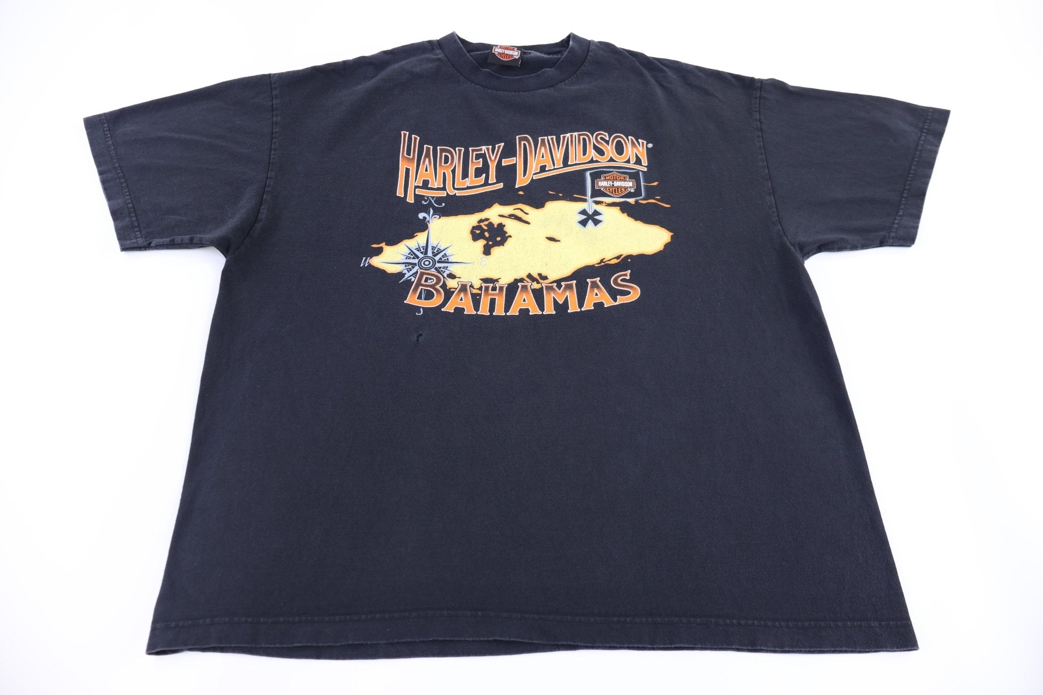 Harley Davidson Motorcycles Bahamas T-shirt - Shirts & Tops - Thrifted Threads