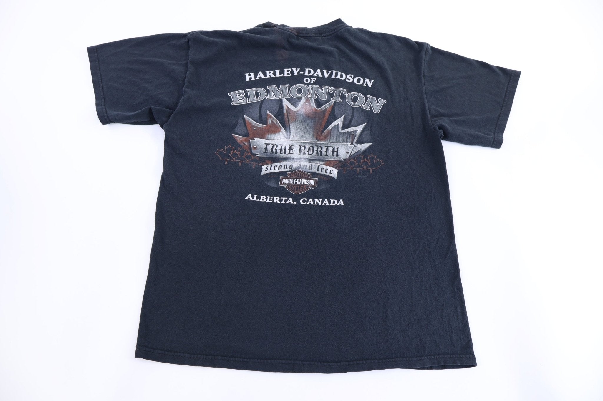 Harley Davidson Motorcycles Canada T-shirt - Shirts & Tops - Thrifted Threads