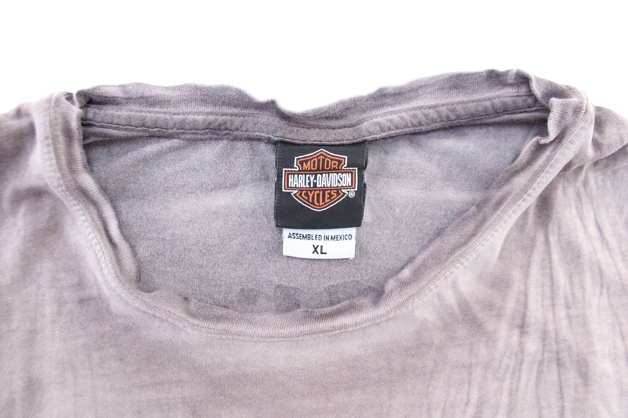 Harley Davidson Motorcycles Canoga Park, California T-Shirt - T-Shirt - Thrifted Threads