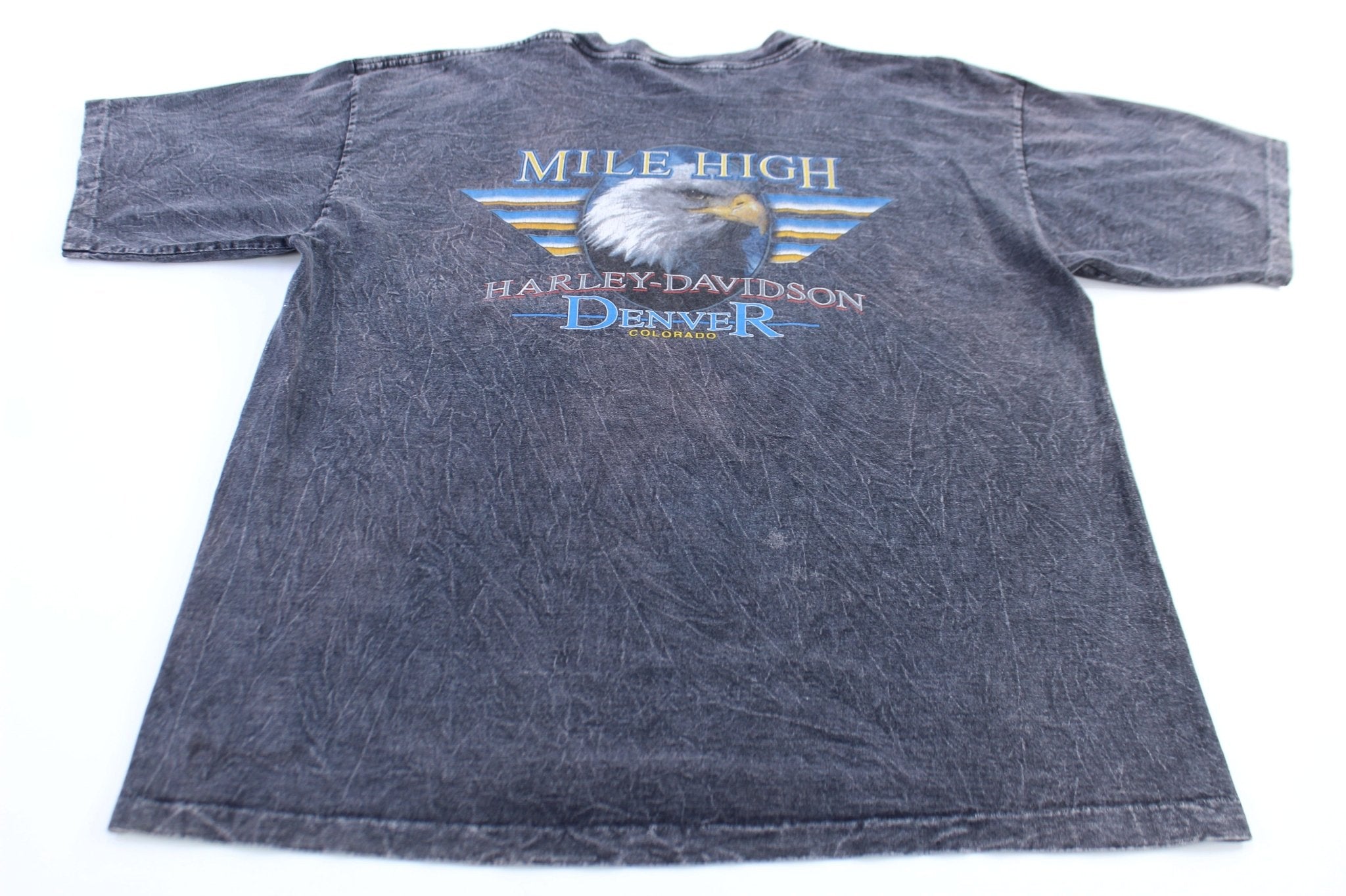 Harley Davidson Motorcycles Denver Colorado T-shirt - ThriftedThreads.com
