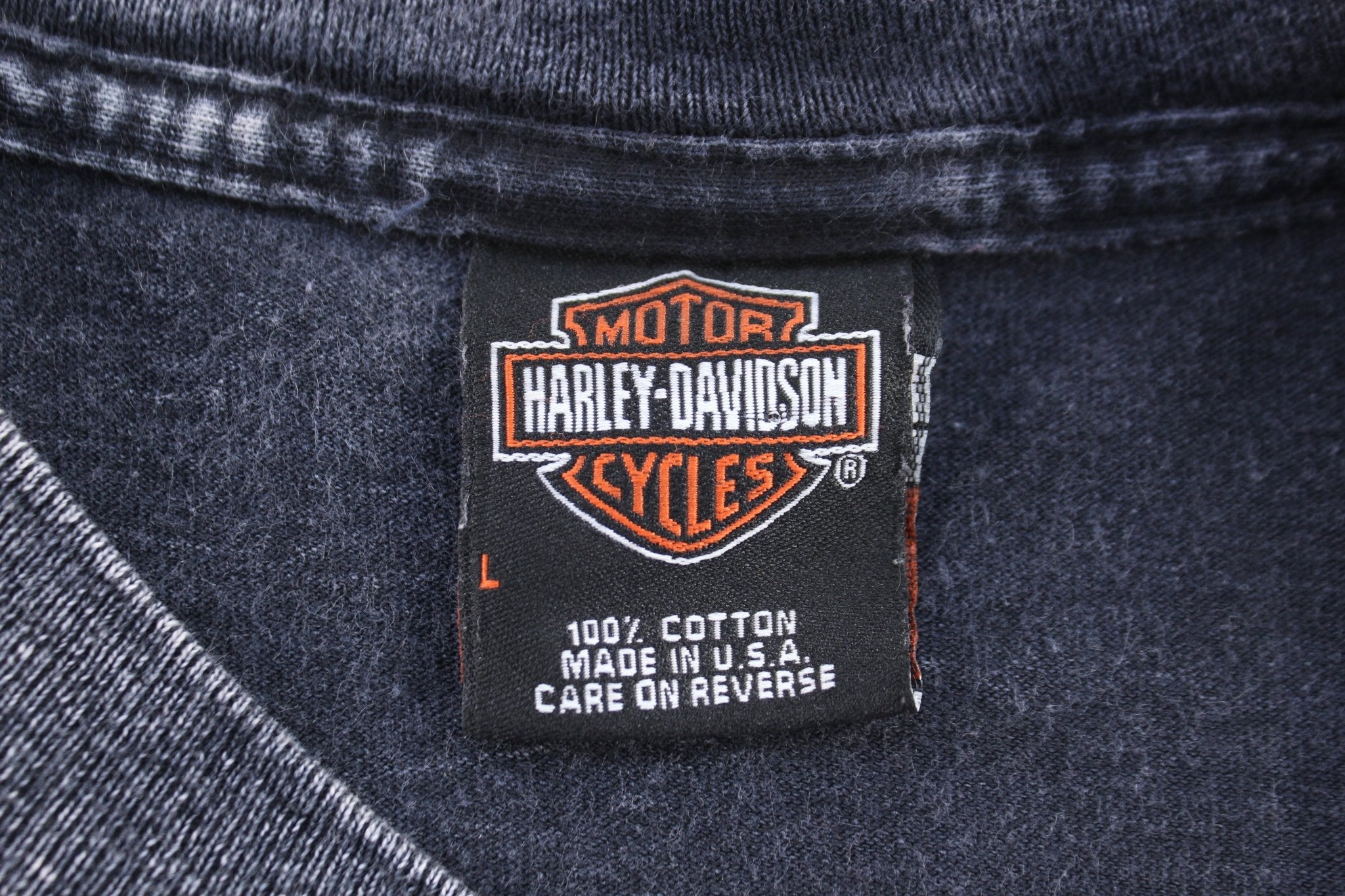 Harley Davidson Motorcycles Denver Colorado T-shirt - ThriftedThreads.com