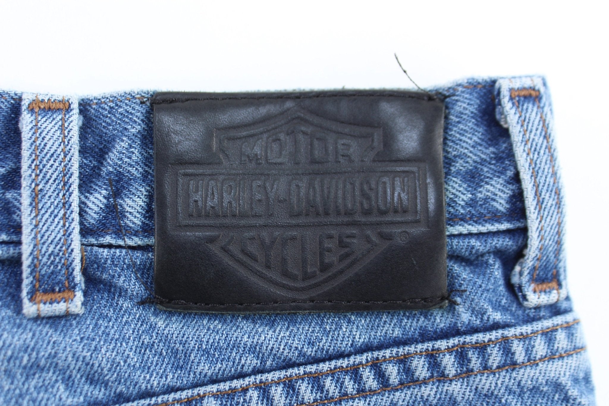 Harley Davidson Motorcycles Light Wash Denim Jeans - ThriftedThreads.com