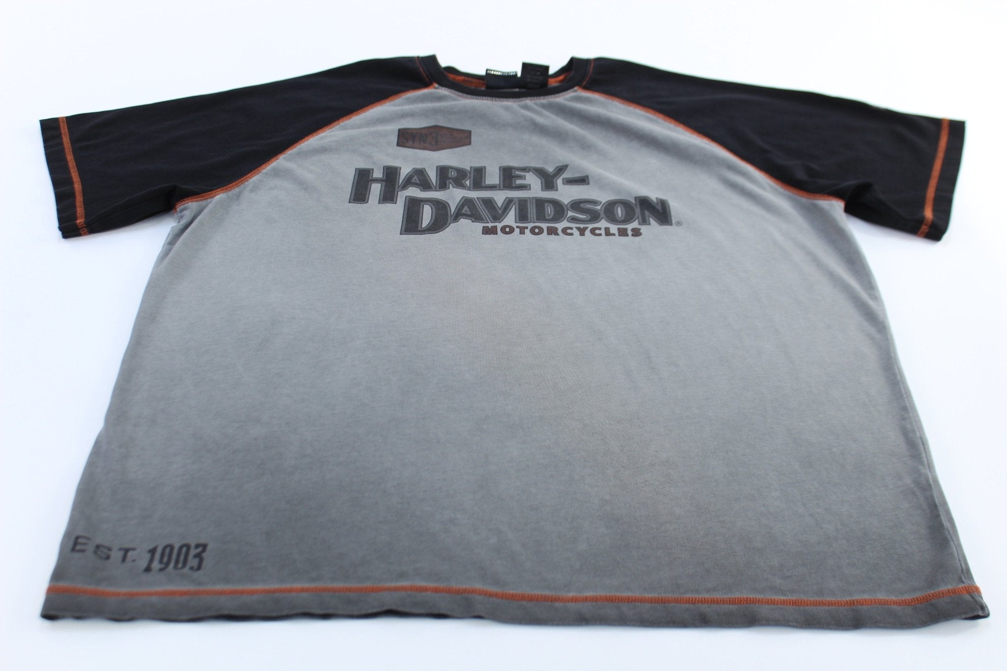 Harley Davidson Motorcycles Spellout Logo T-Shirt - ThriftedThreads.com