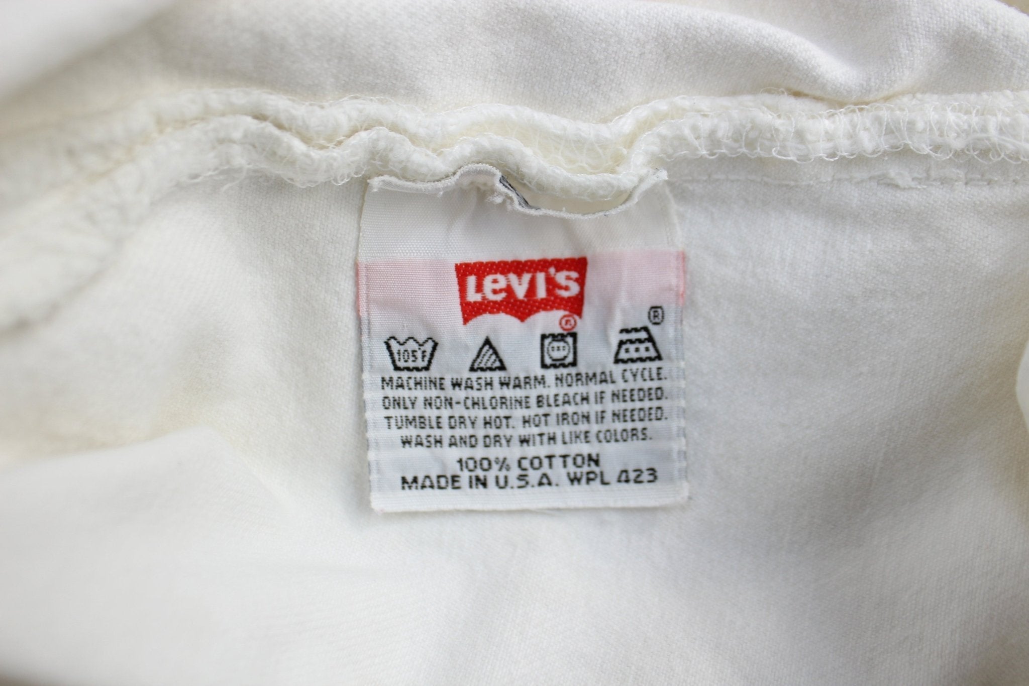 Levi's 501 White Denim Jeans - ThriftedThreads.com
