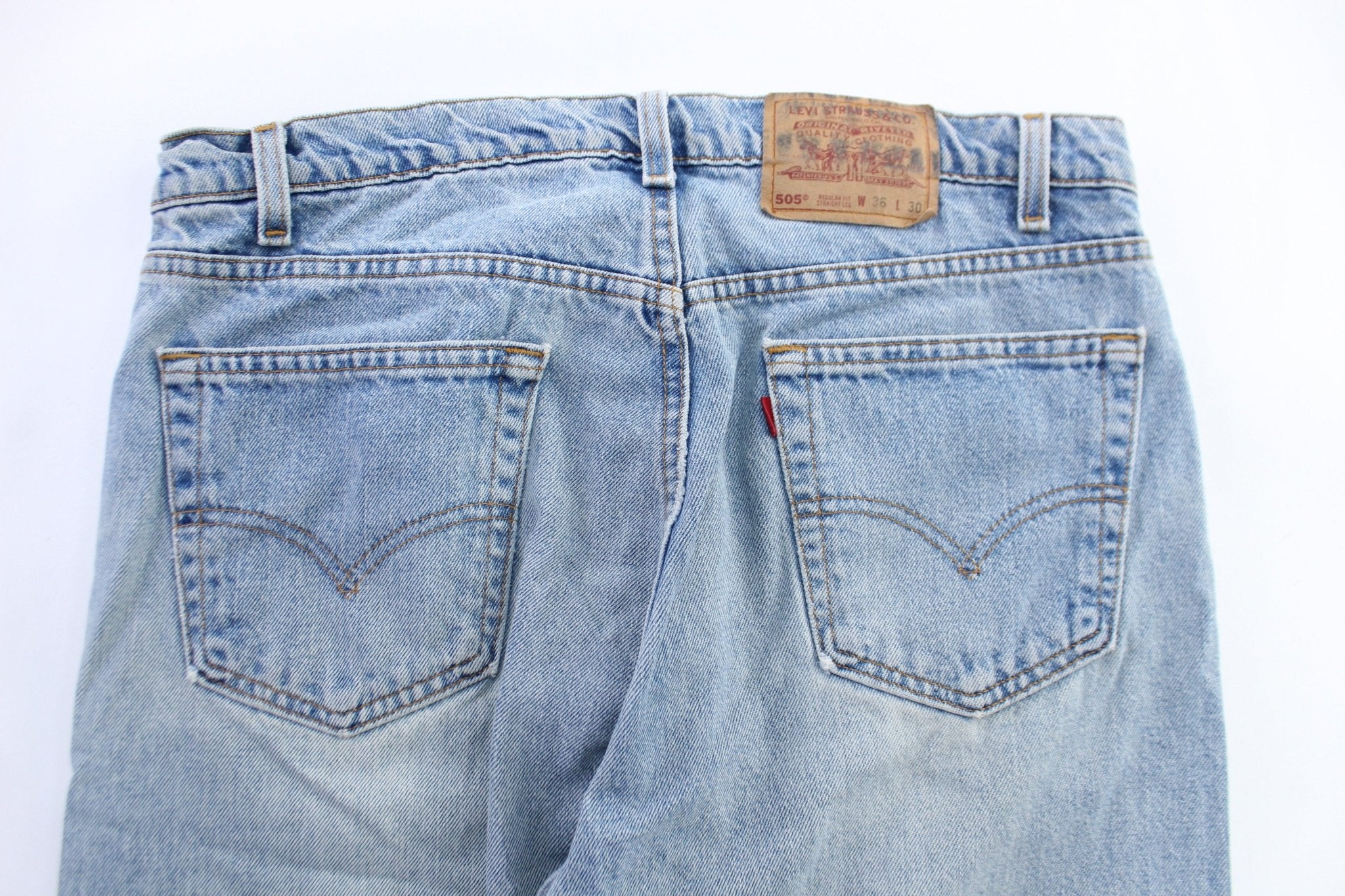 Levi's 505 Light Wash Denim Jeans - ThriftedThreads.com