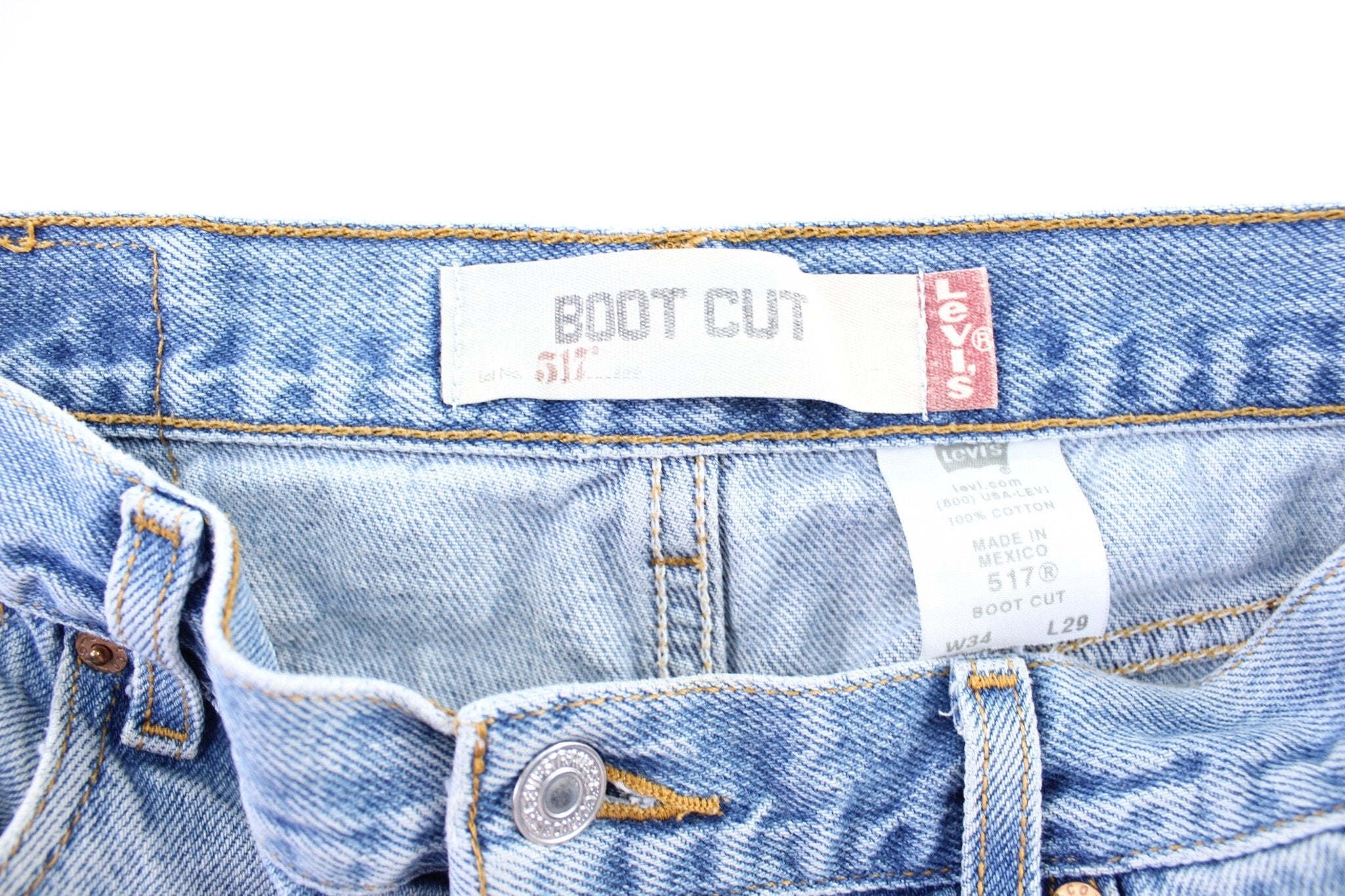 Levi's 517 Light Wash Denim Shorts - ThriftedThreads.com