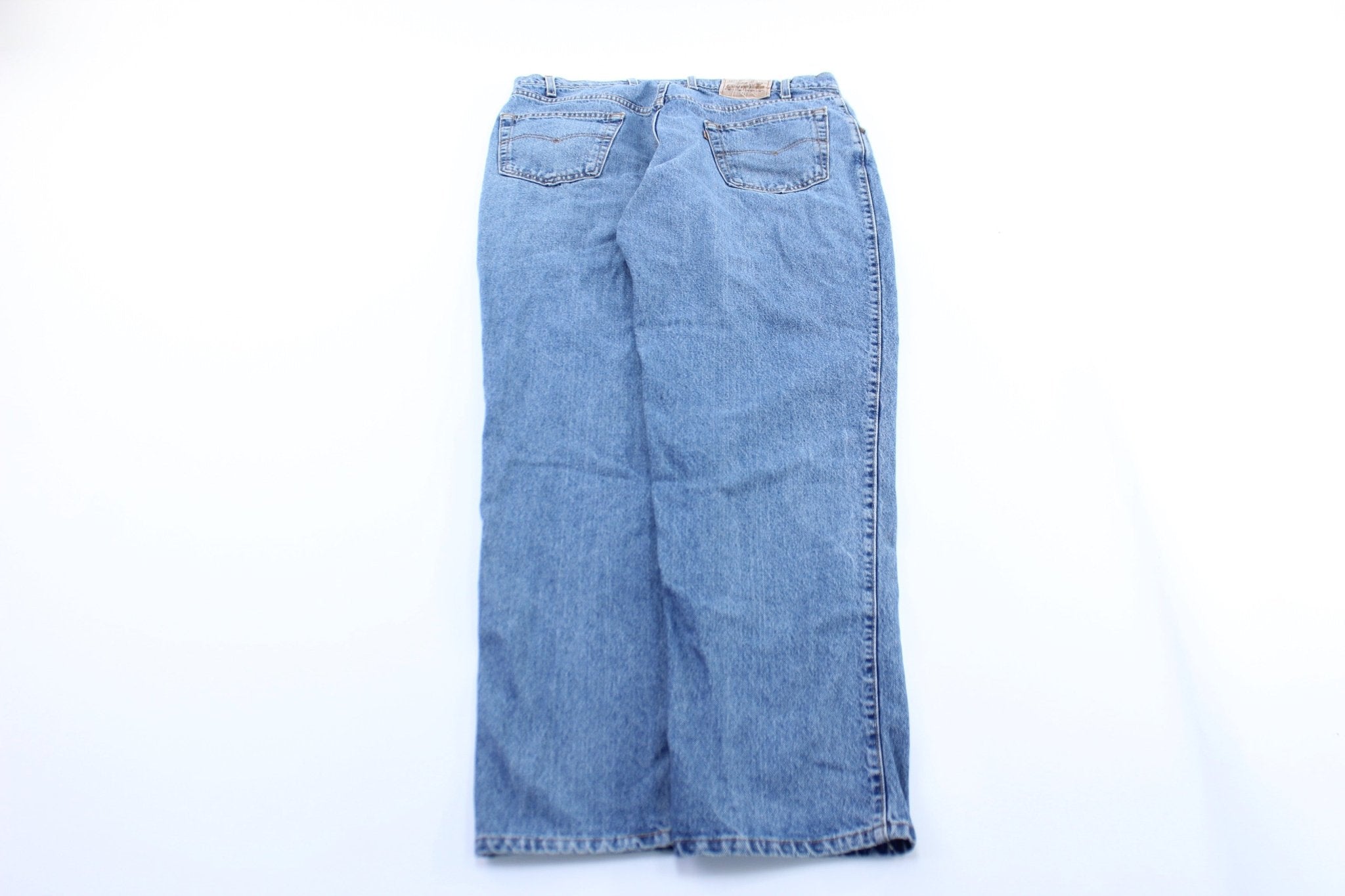 Levi's 546 Denim Jeans - ThriftedThreads.com