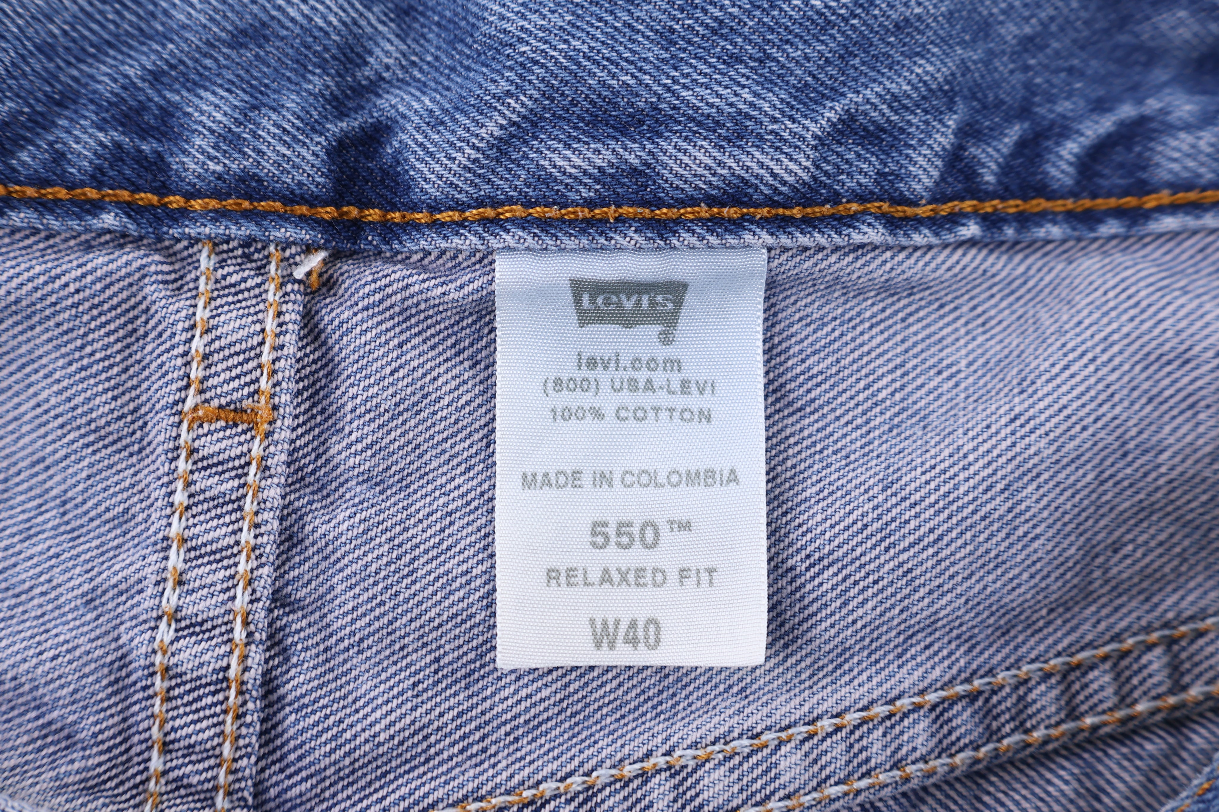 Levi's 550 Medium Wash Denim Shorts - Pants/Shorts - Thrifted Threads